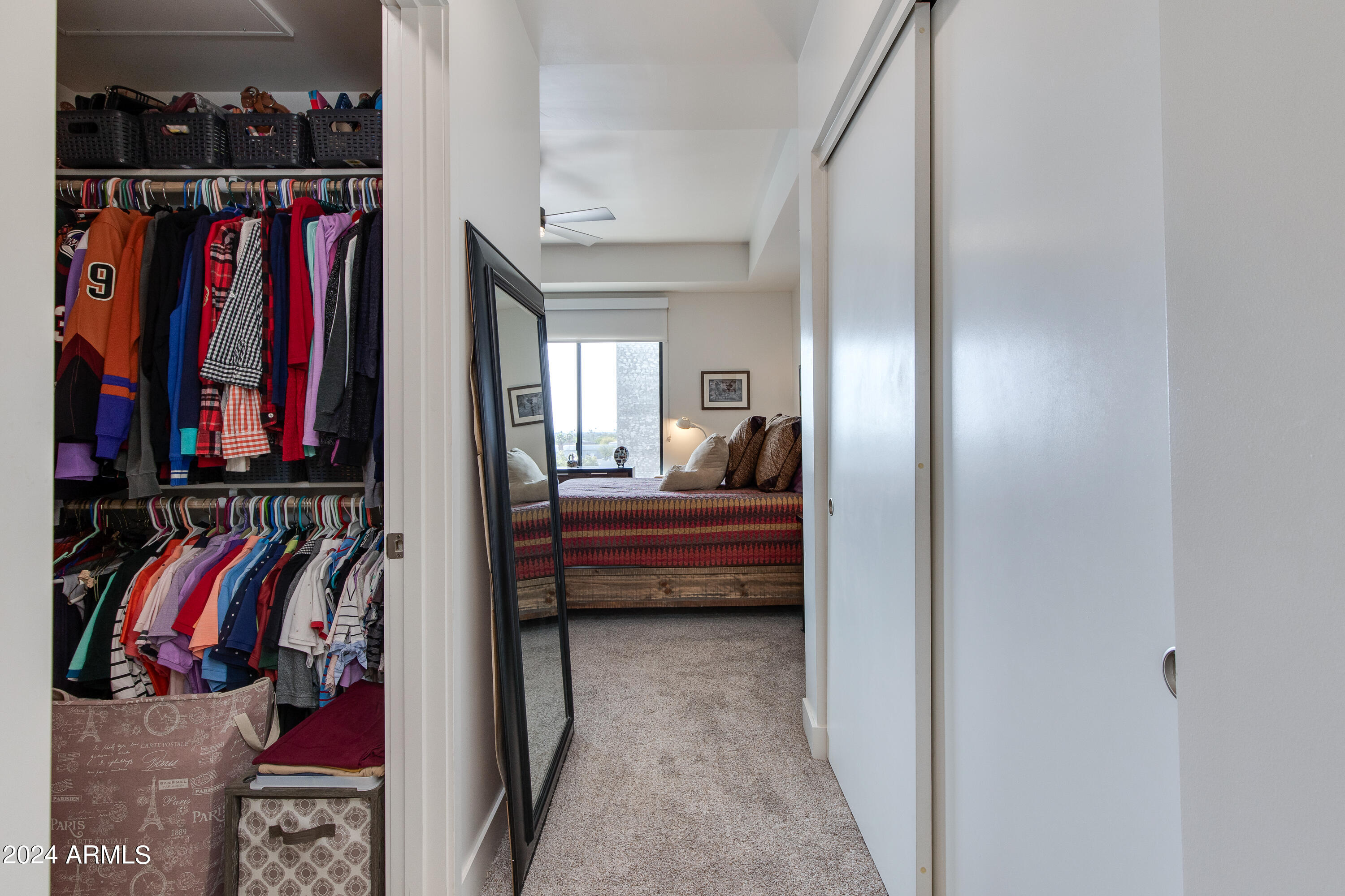 7300 E EARLL Drive, 4019