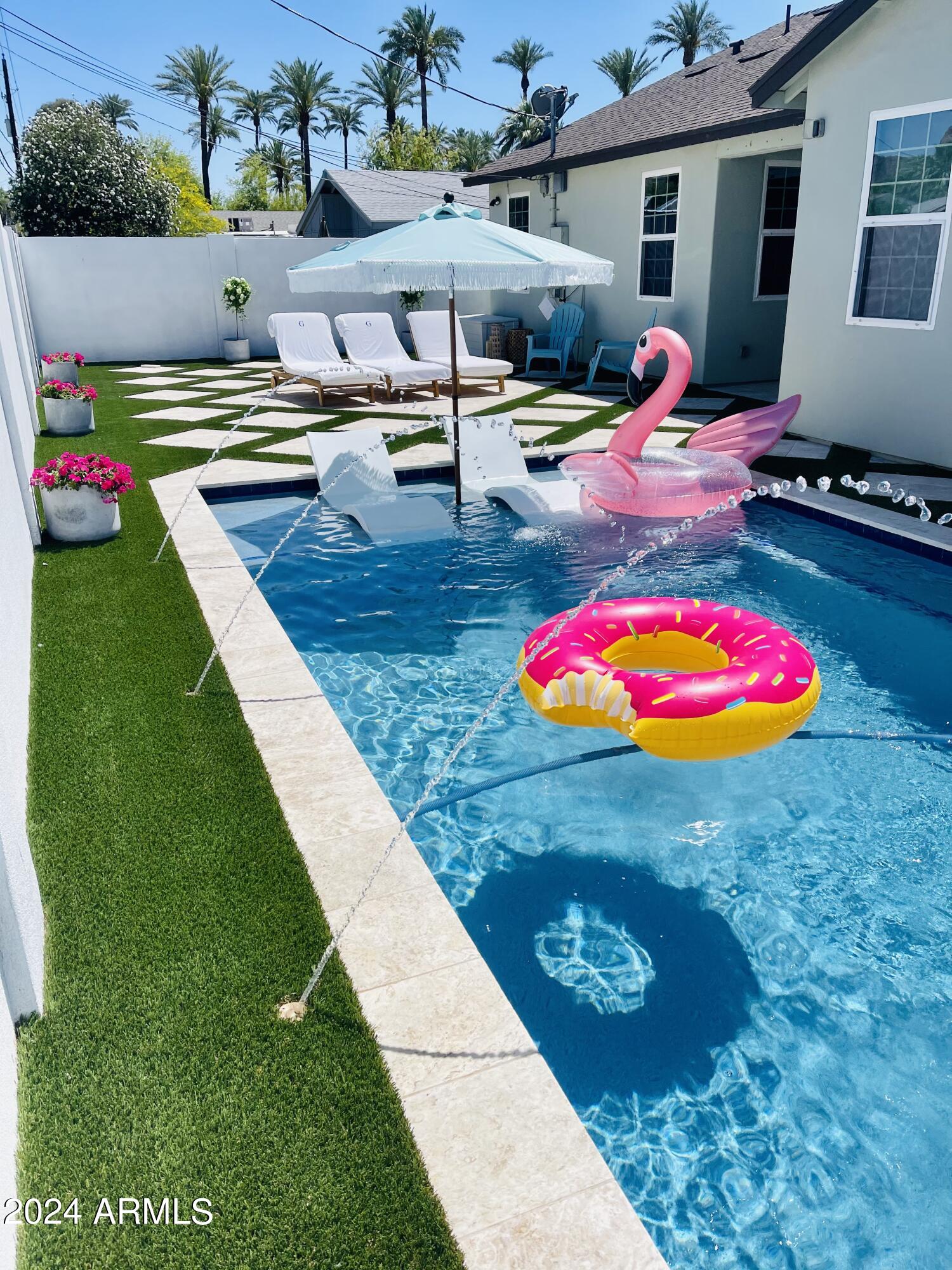 4130 E Turney Avenue