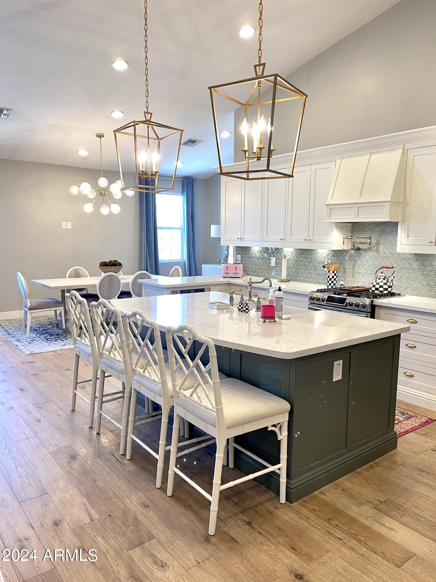 4130 E Turney Avenue