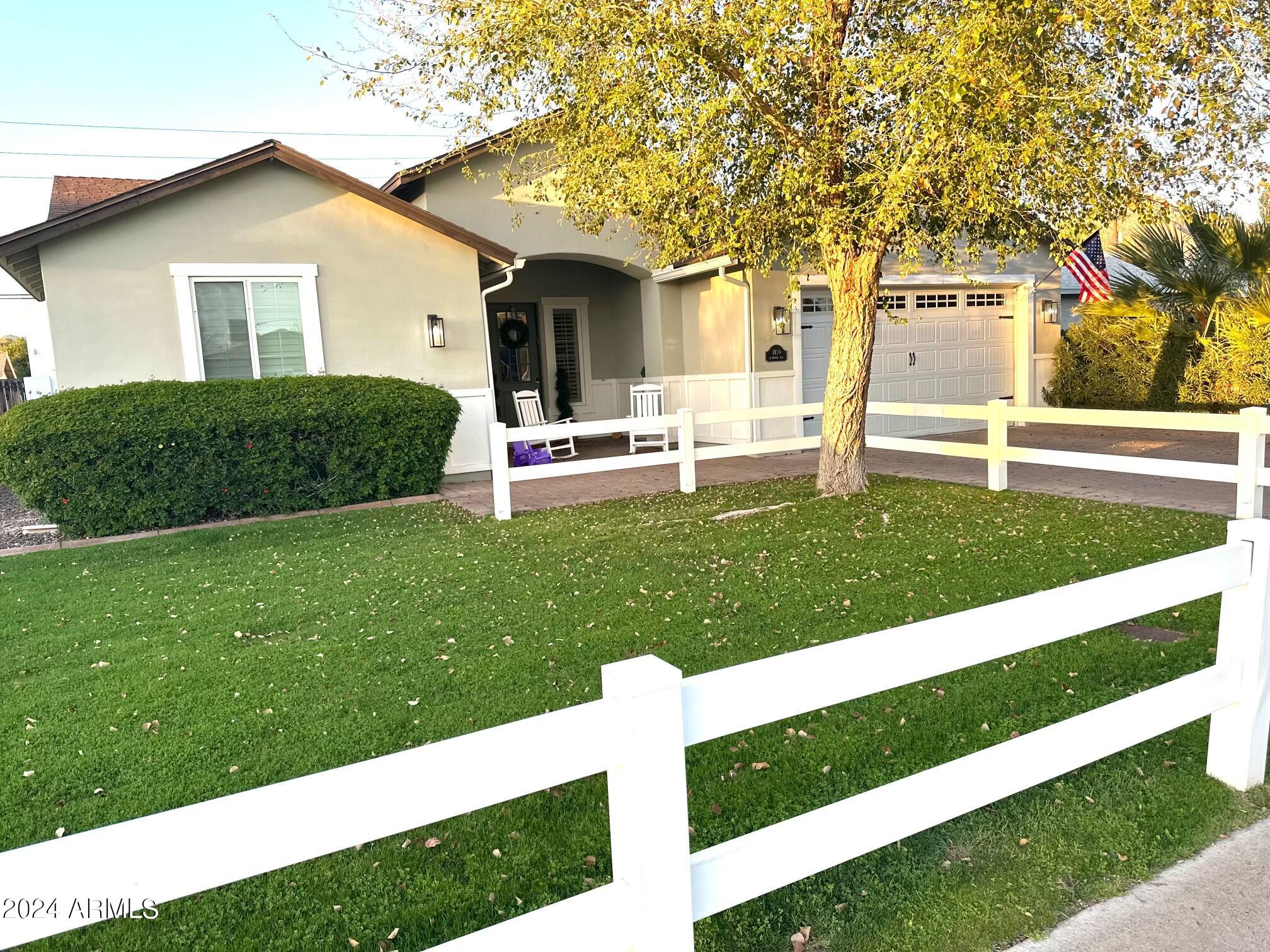 4130 E Turney Avenue