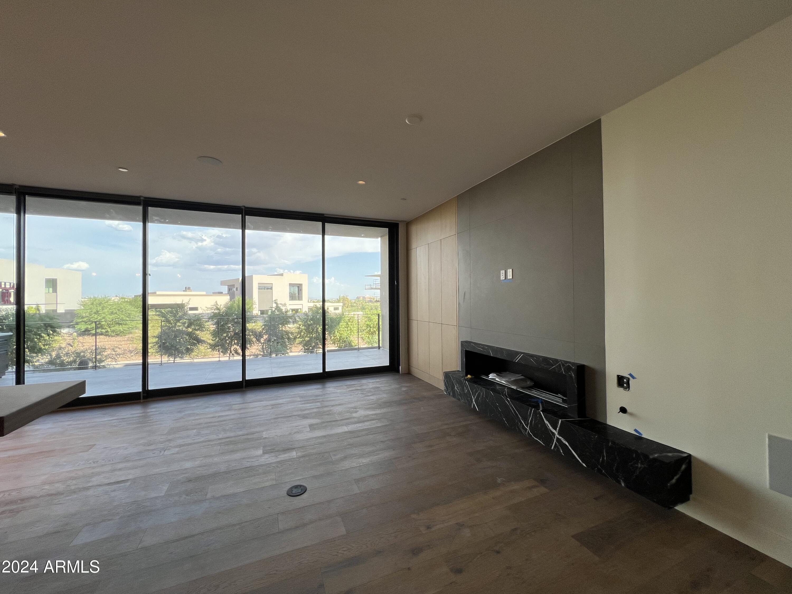 5000 N Camelback Ridge Road 104