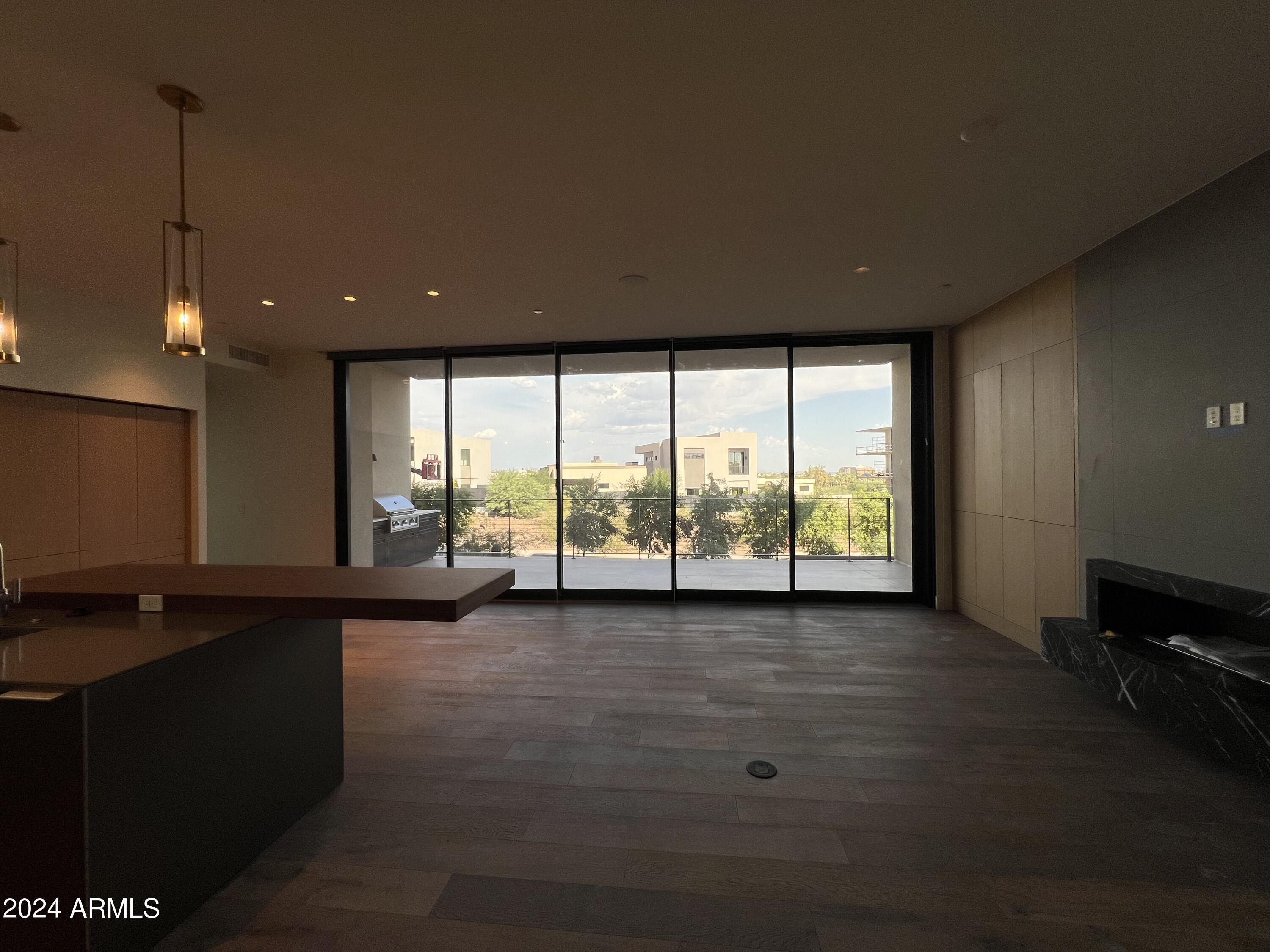 5000 N Camelback Ridge Road 104