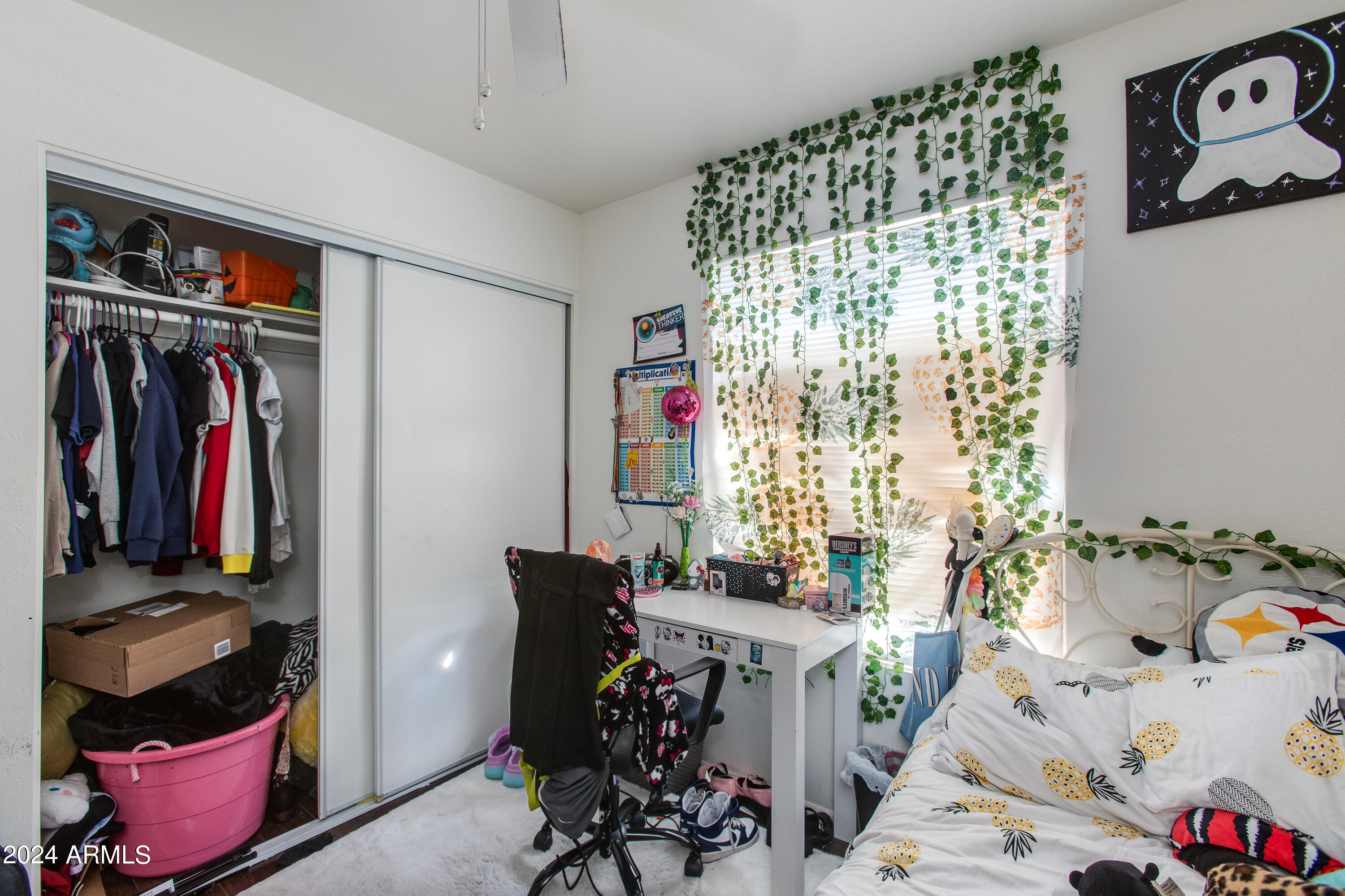 2444 E MCARTHUR Drive