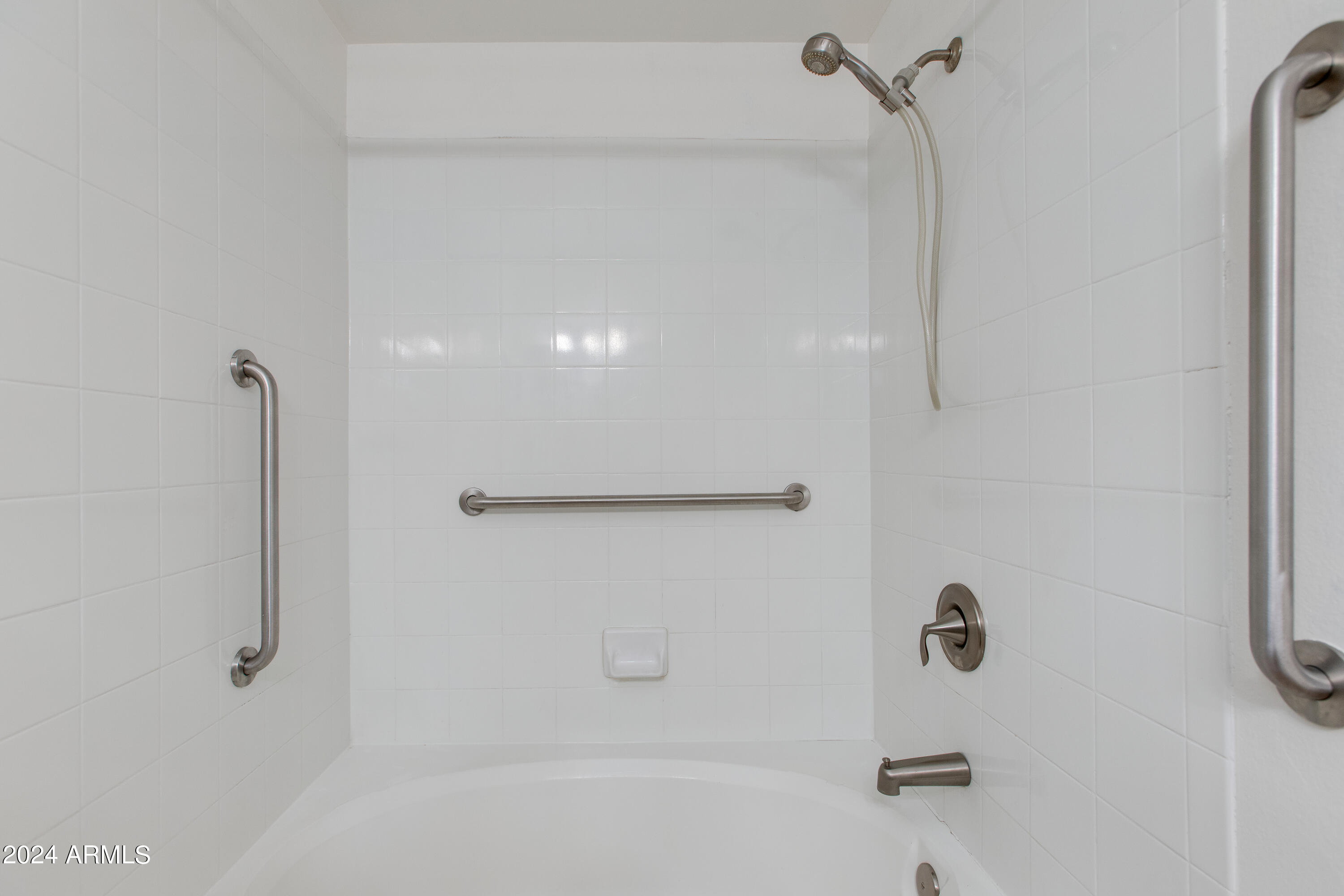 4343 N 21ST Street, 109
