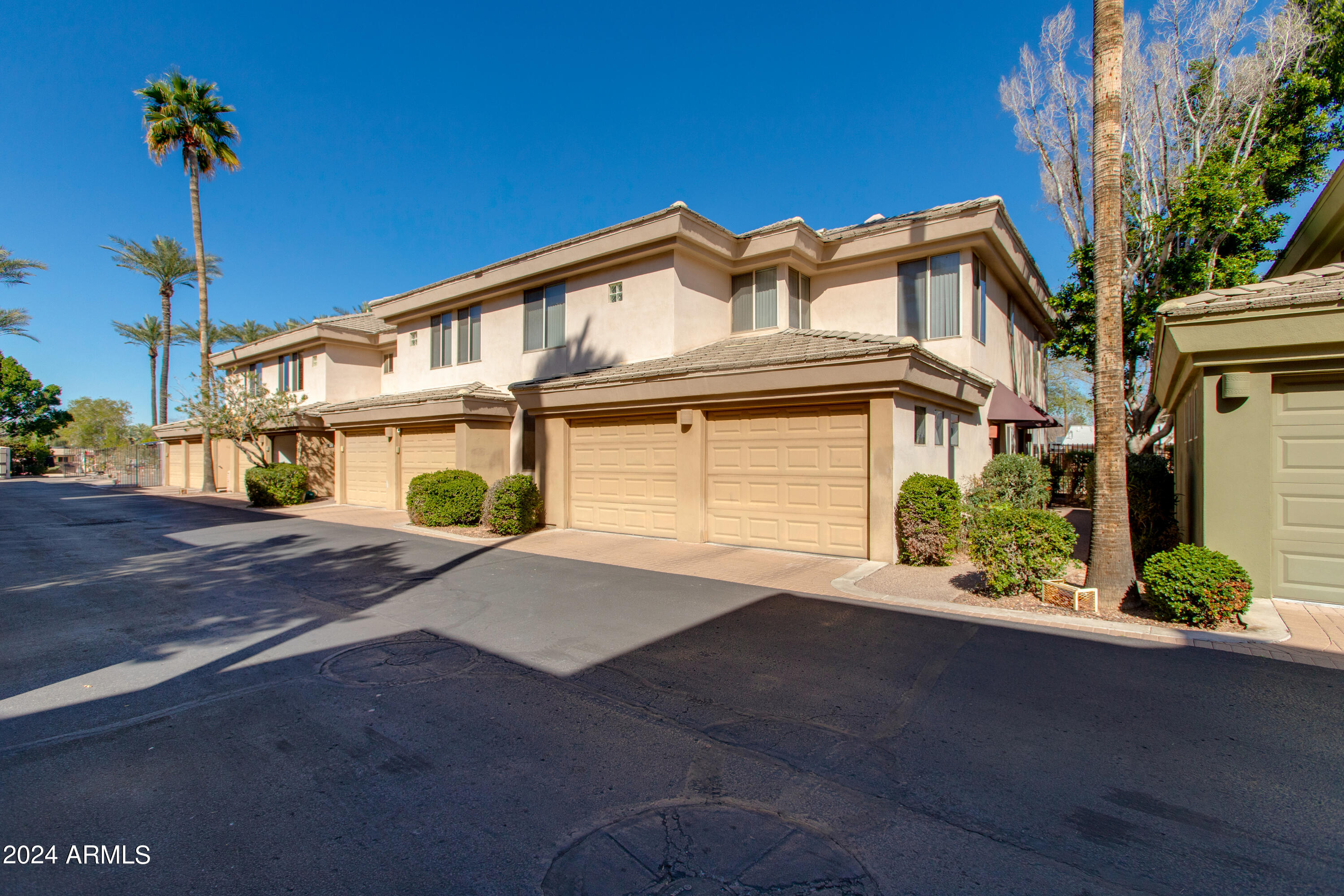 4343 N 21ST Street, 109