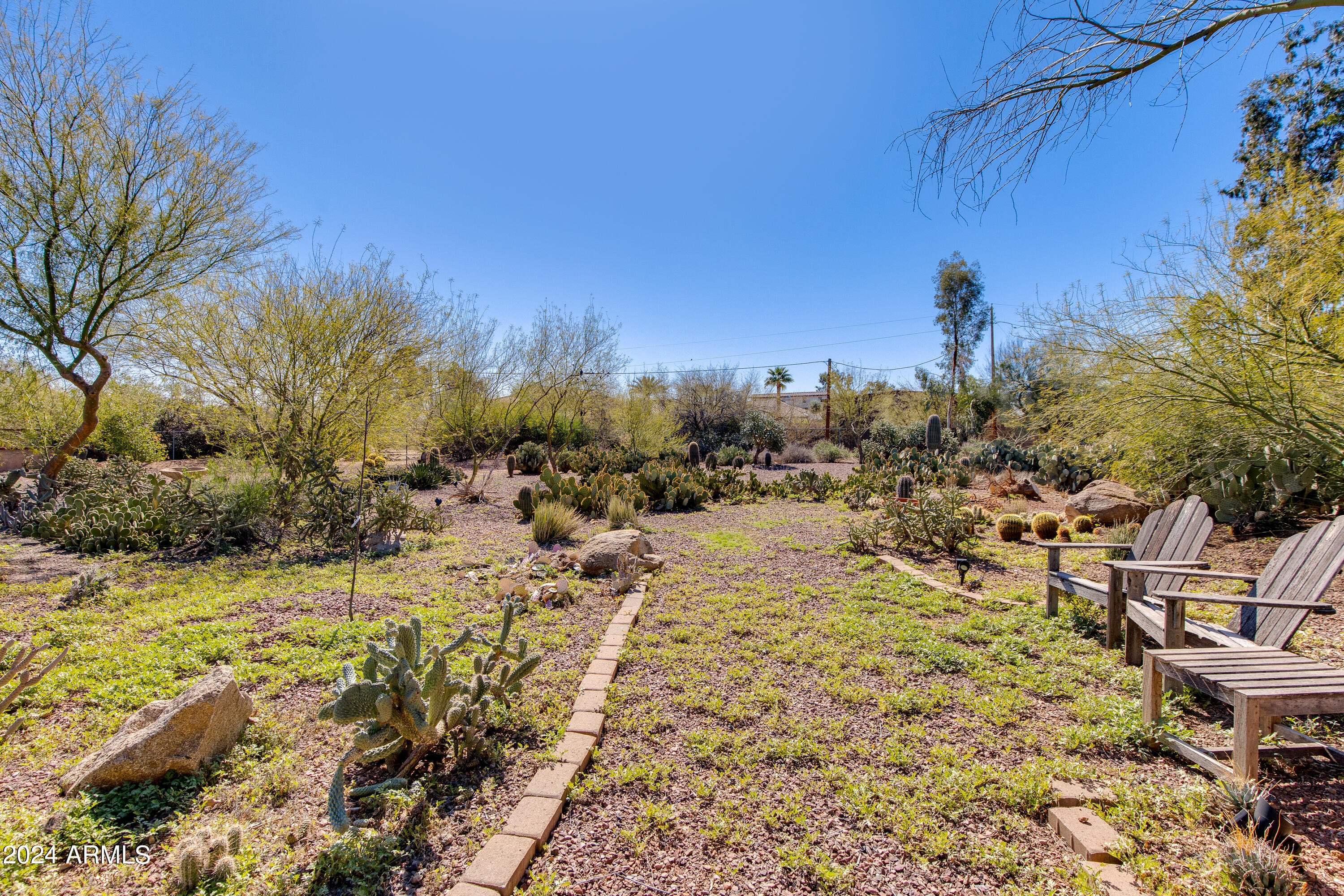 13202 N 76th Place