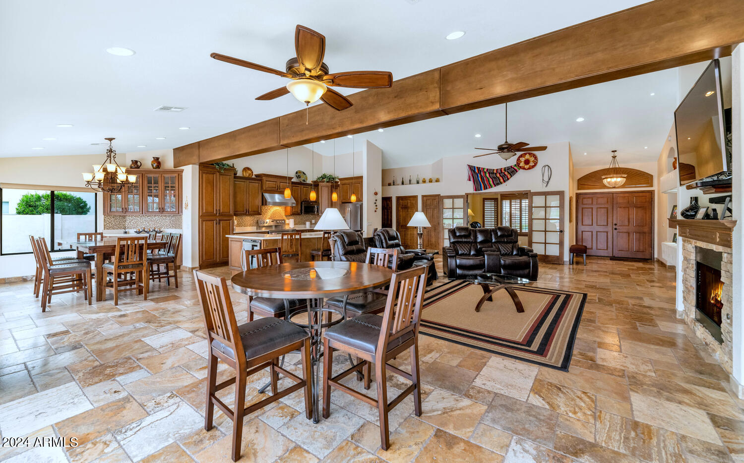 4422 E BARWICK Drive