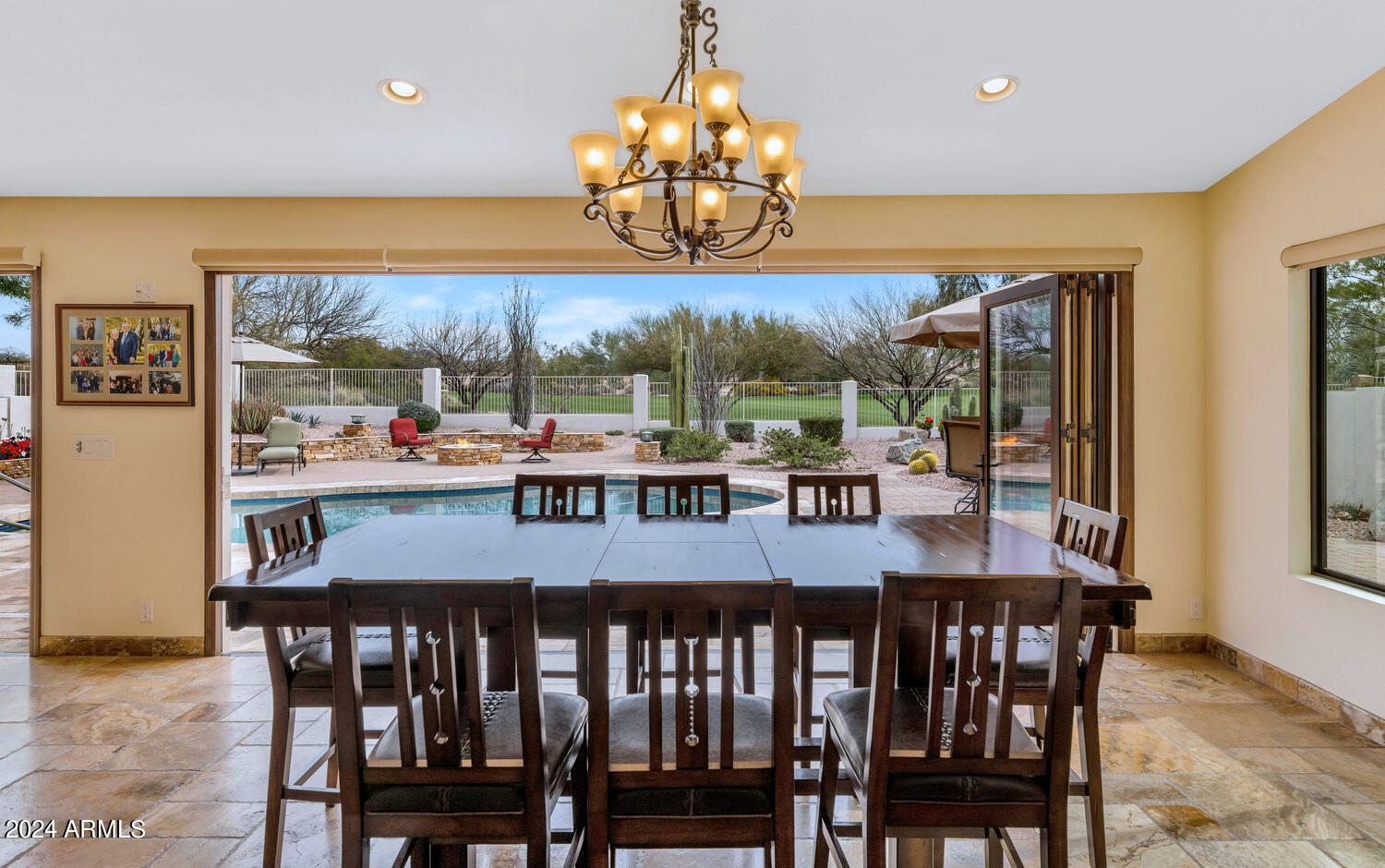 4422 E BARWICK Drive