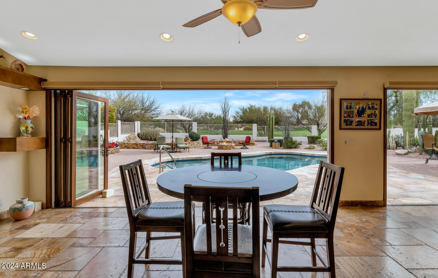 4422 E BARWICK Drive