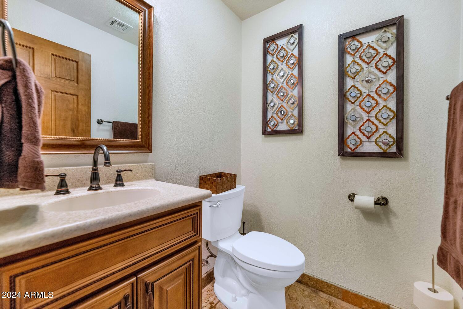 4422 E BARWICK Drive