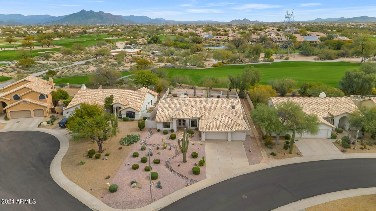 4422 E BARWICK Drive