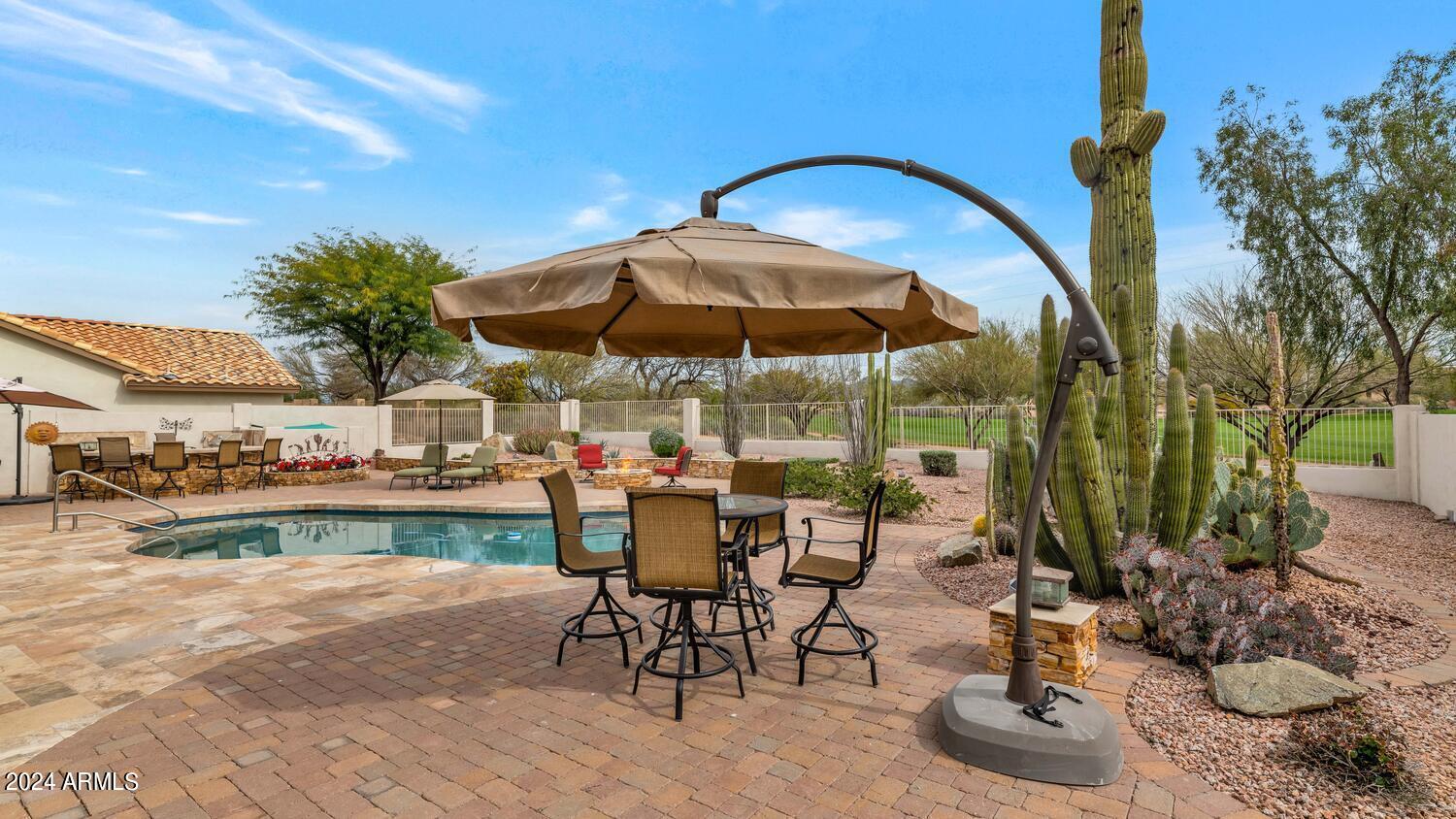 4422 E BARWICK Drive