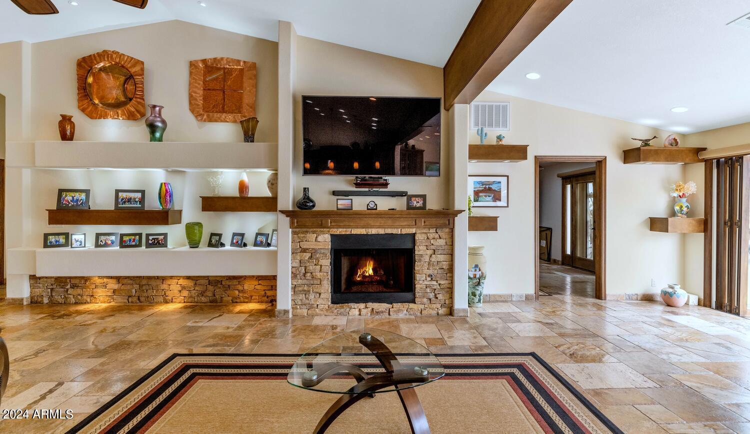 4422 E BARWICK Drive