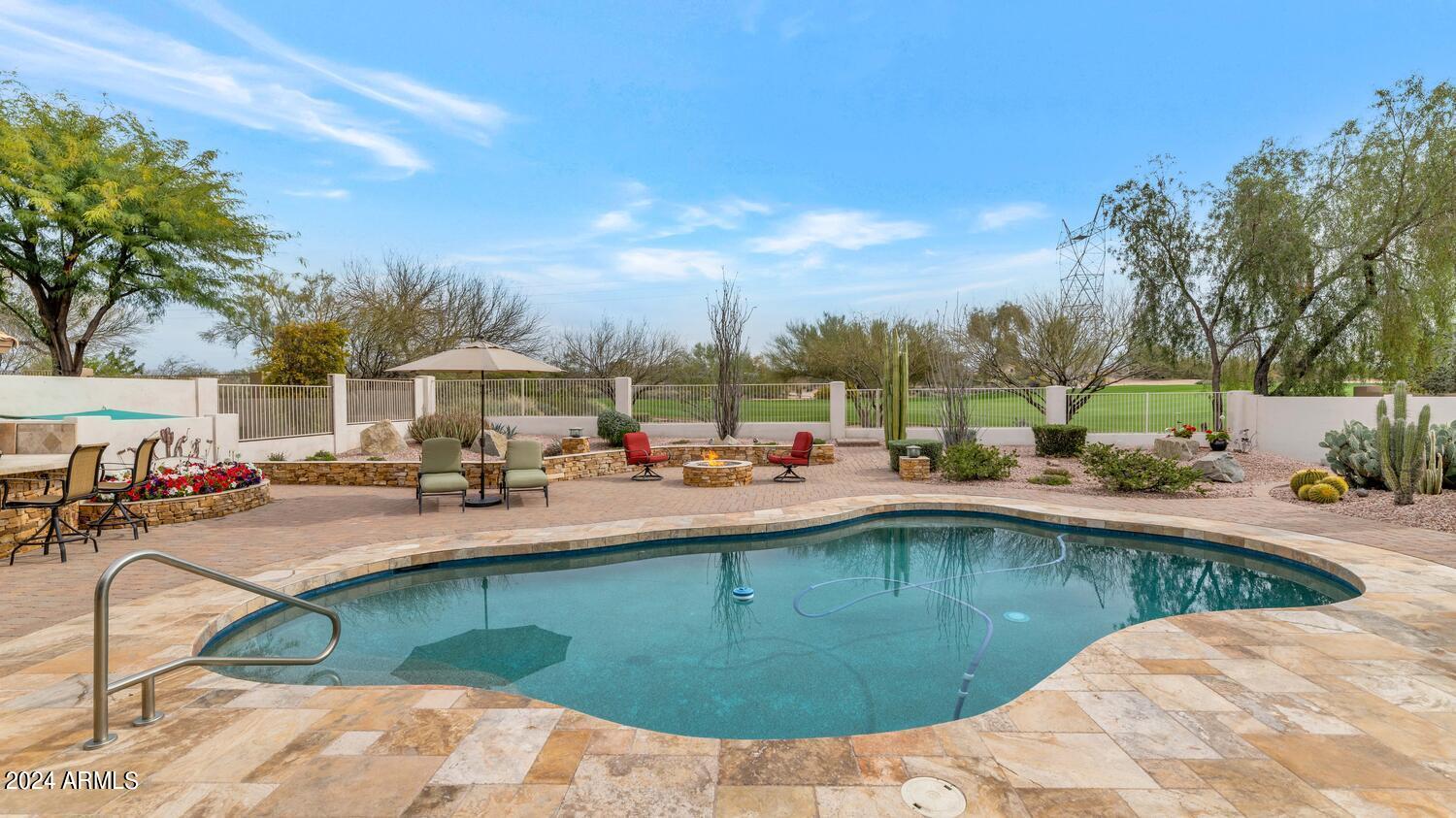 4422 E BARWICK Drive