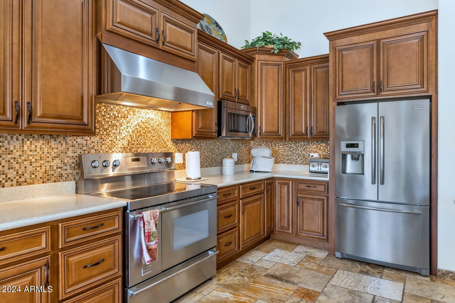 4422 E BARWICK Drive