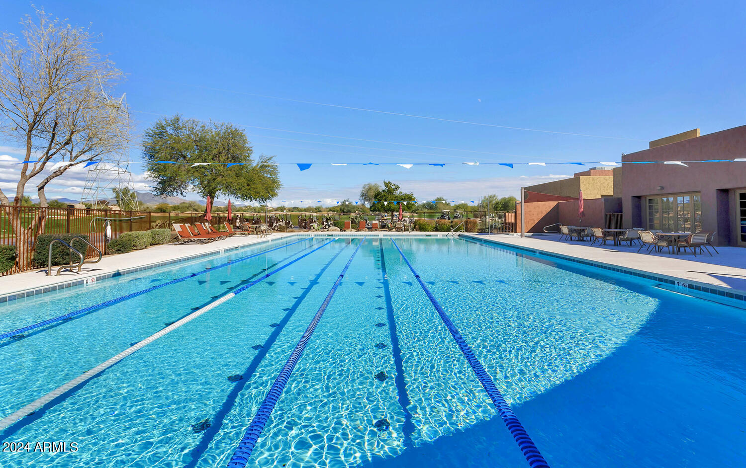 4422 E BARWICK Drive