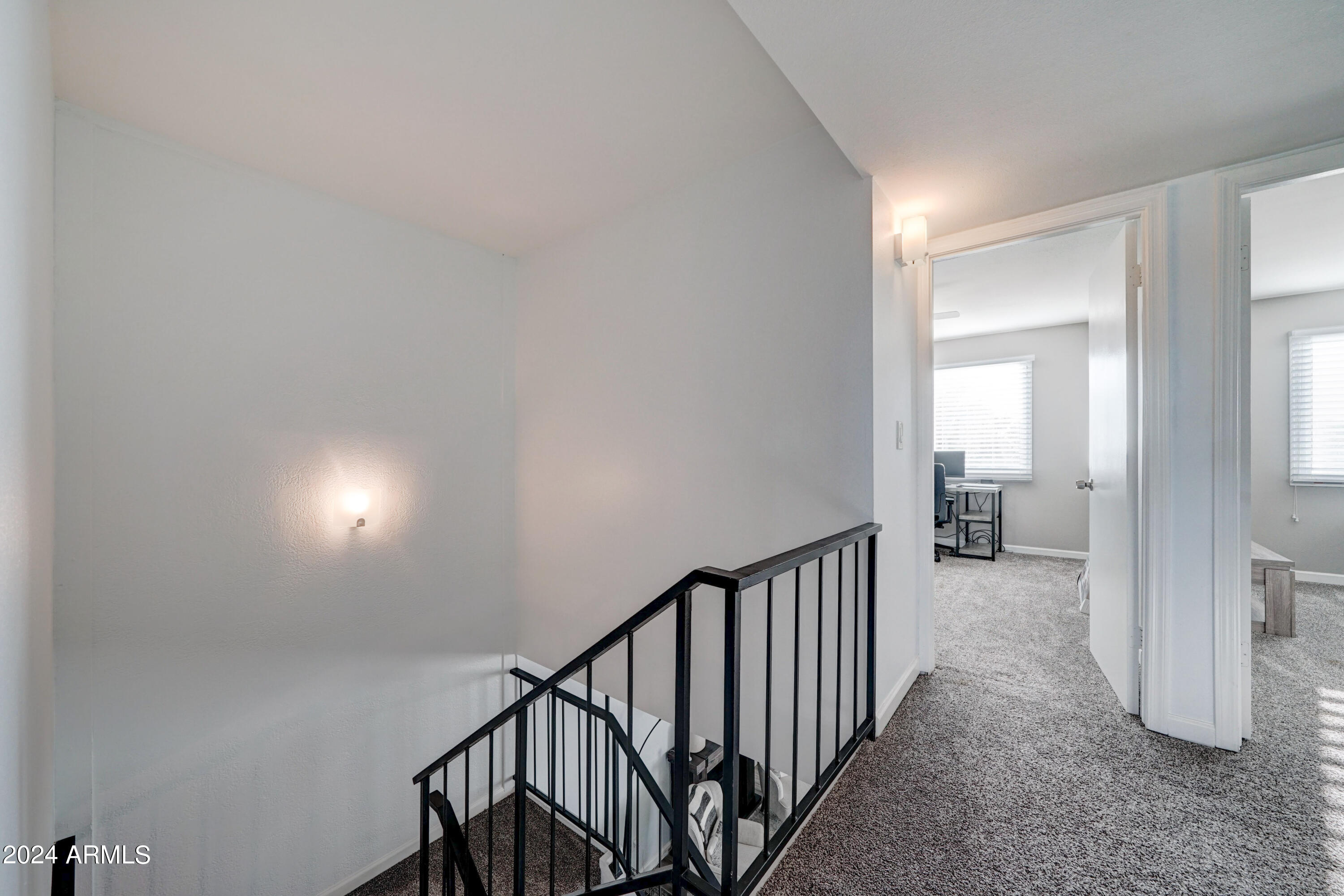 5137 N GRANITE REEF Road