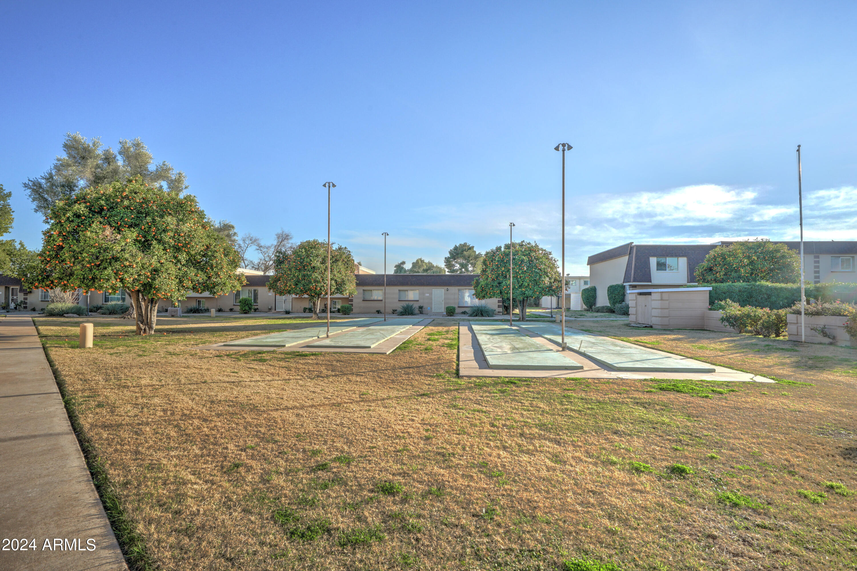 5137 N GRANITE REEF Road