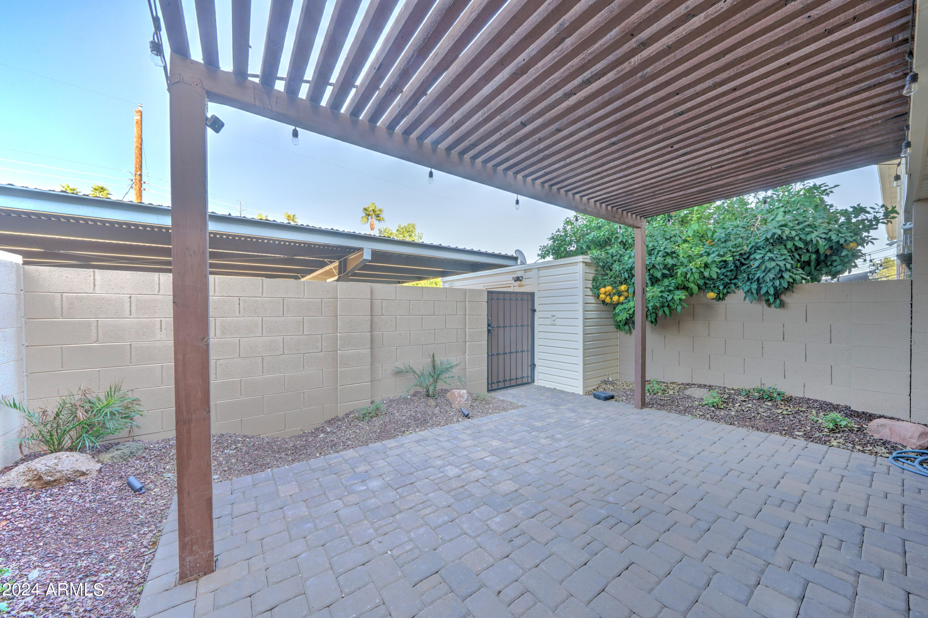 5137 N GRANITE REEF Road