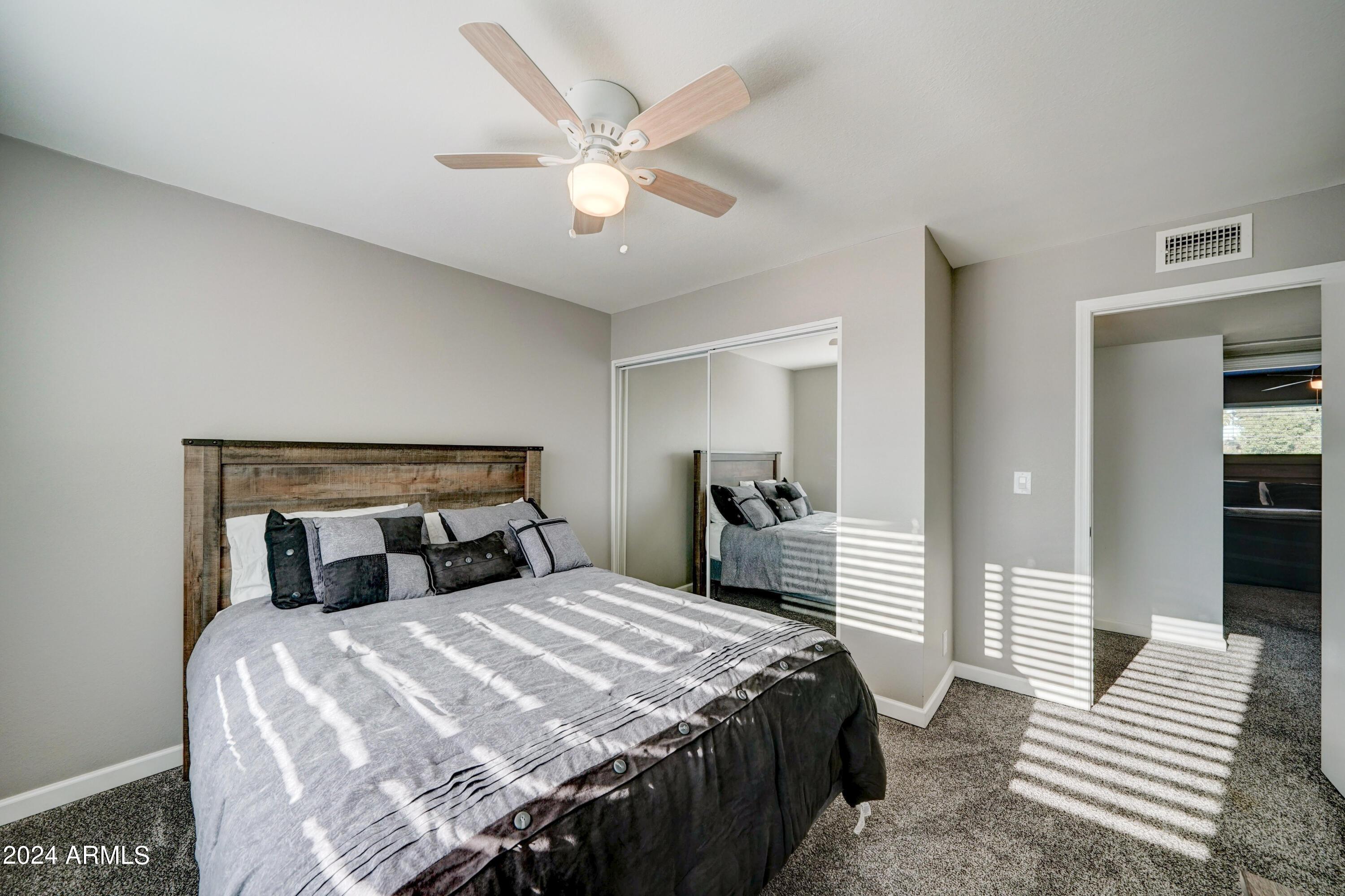 5137 N GRANITE REEF Road