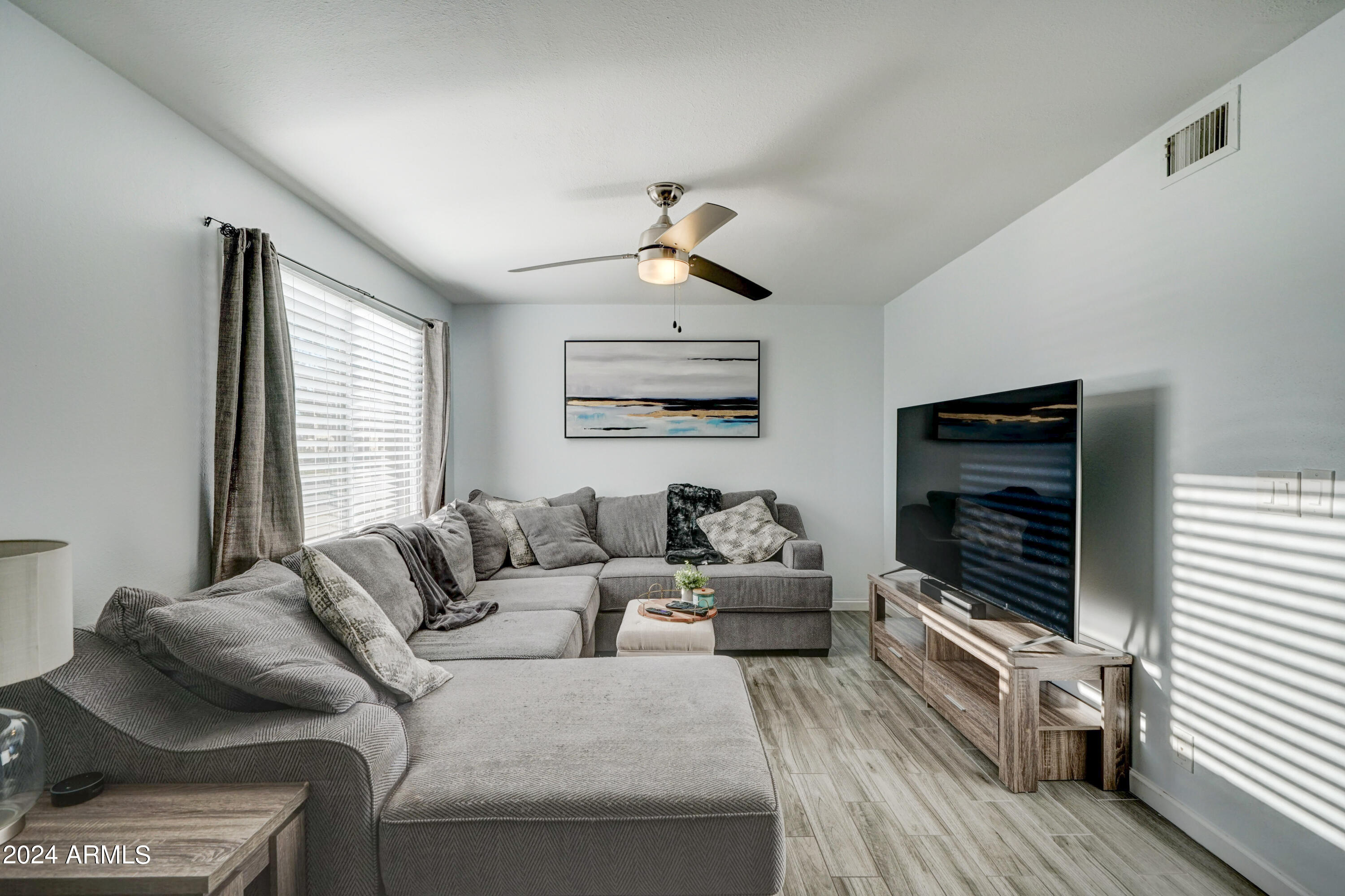 5137 N GRANITE REEF Road