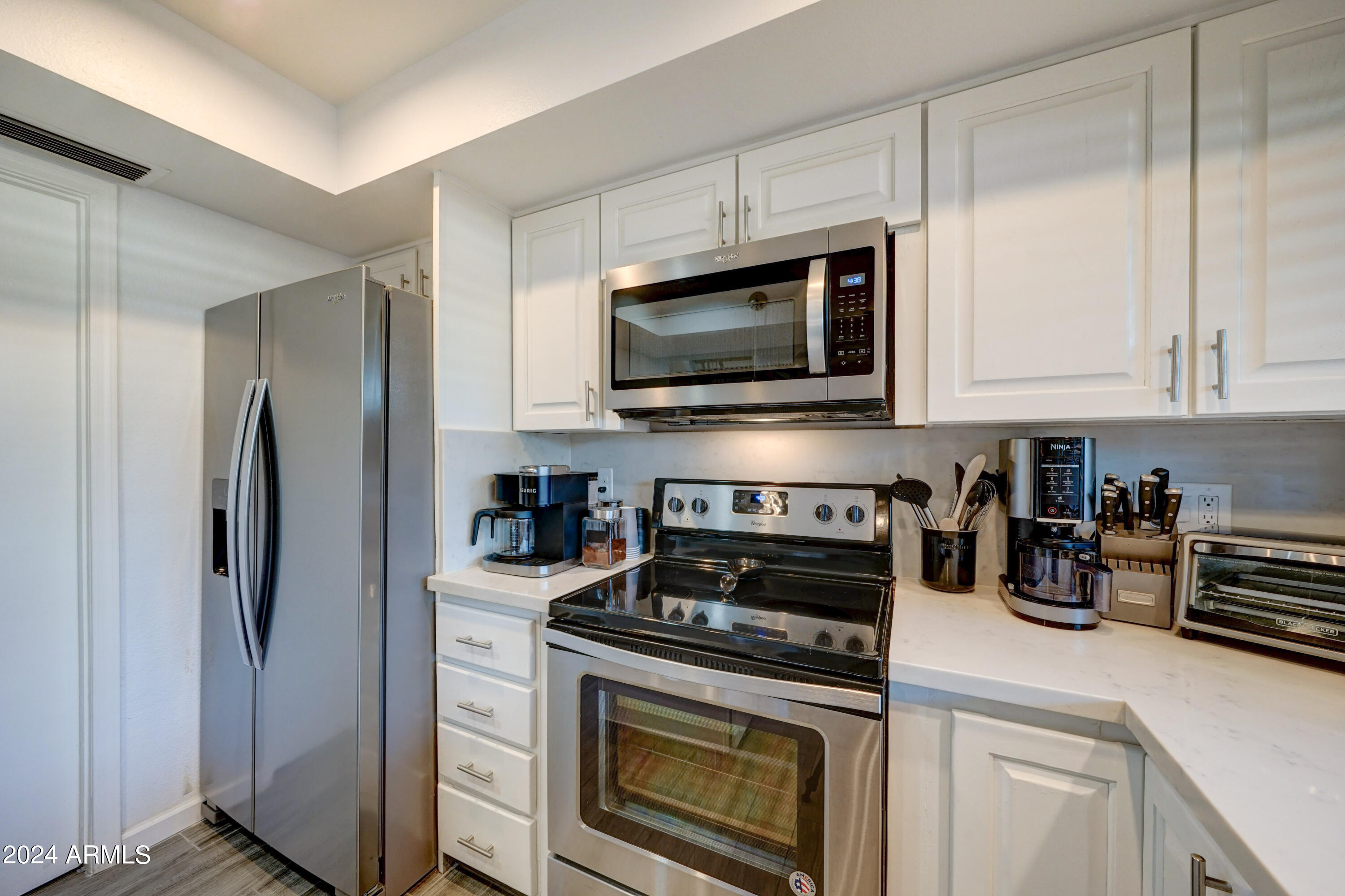 5137 N GRANITE REEF Road