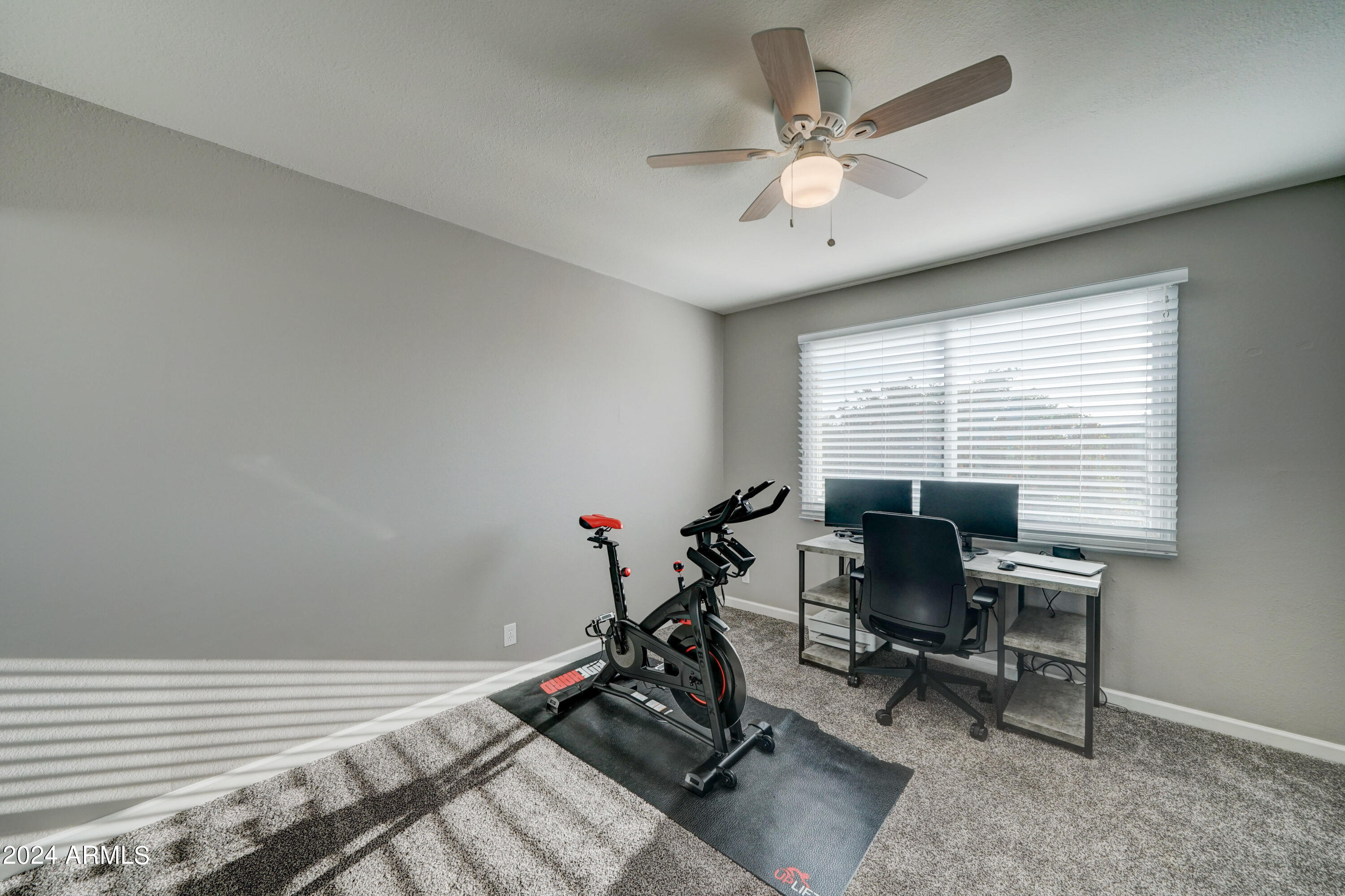 5137 N GRANITE REEF Road