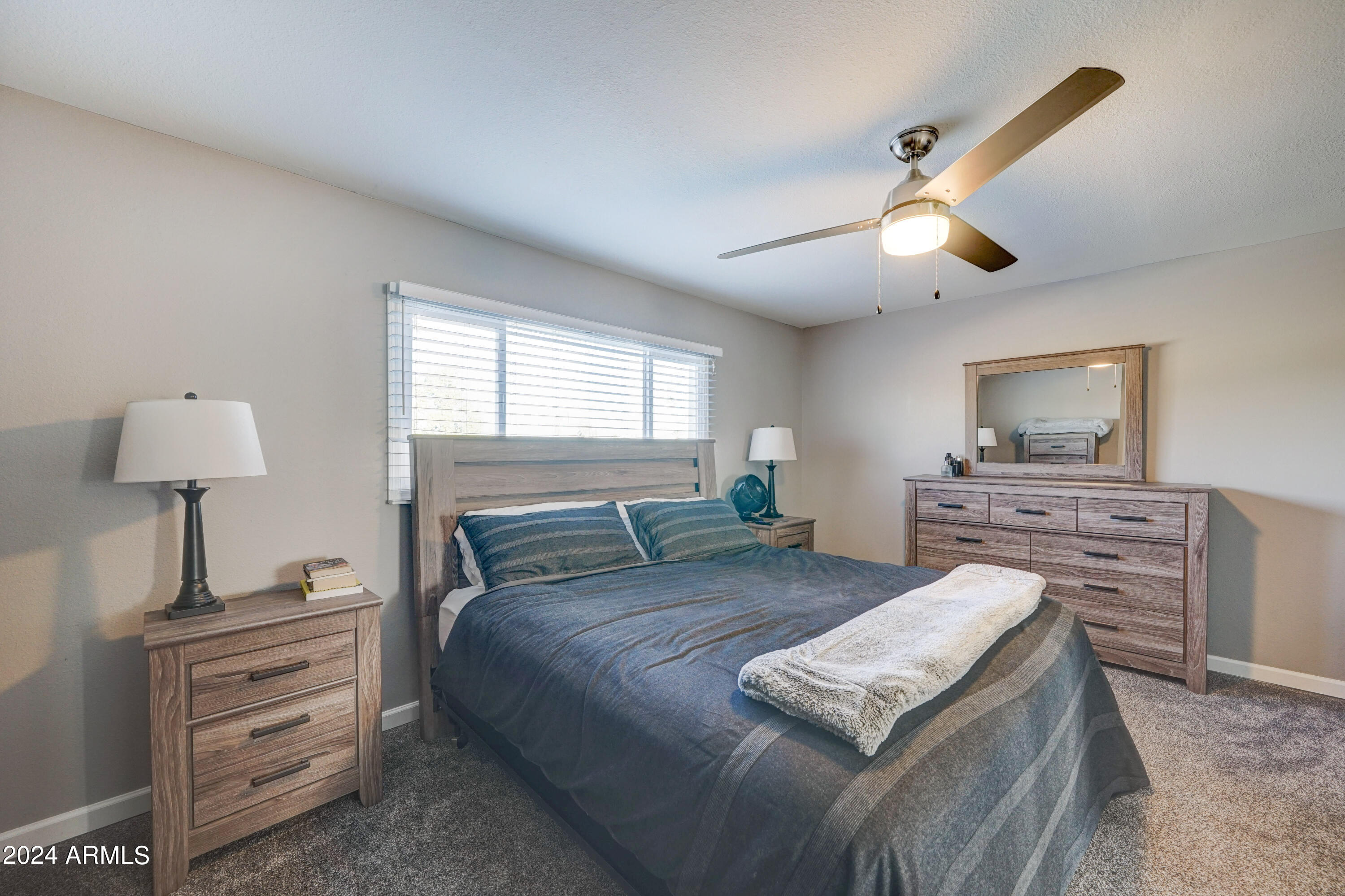 5137 N GRANITE REEF Road