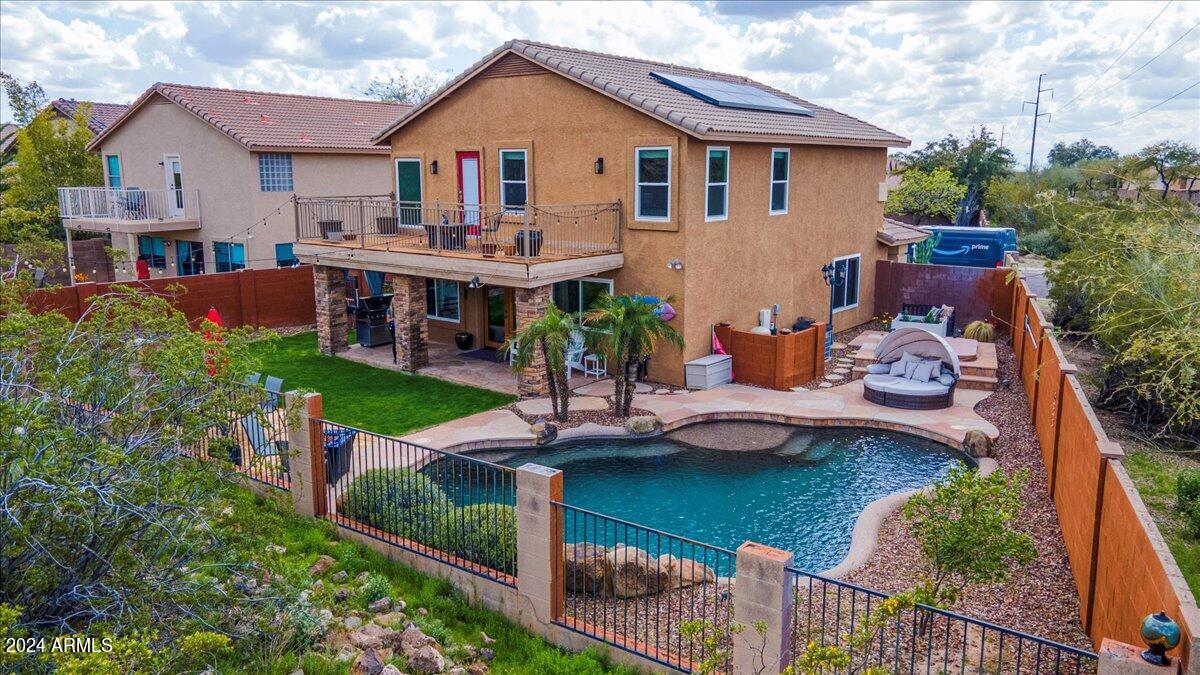 2208 E Heston Drive
