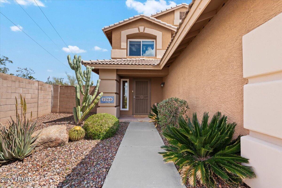 2208 E Heston Drive