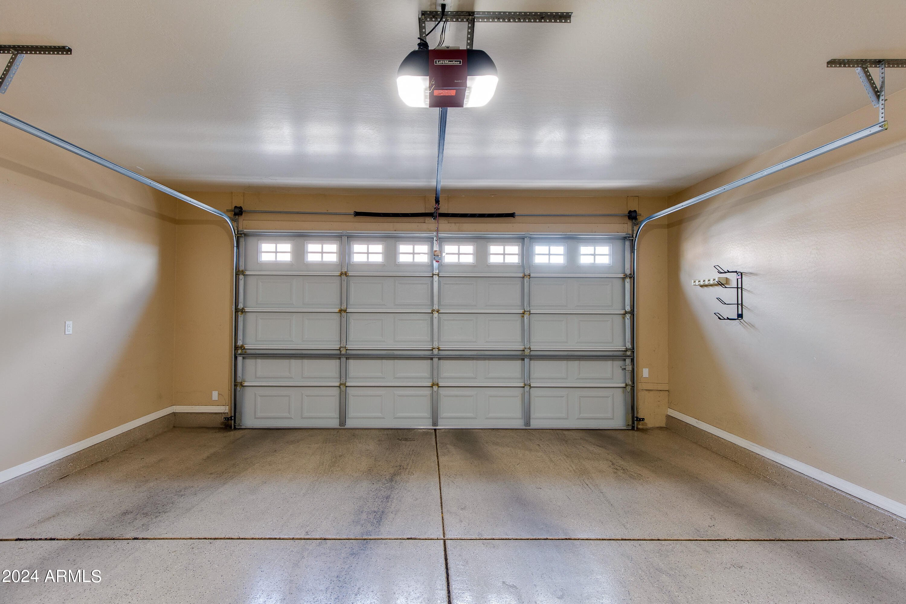 3345 E PINCHOT Avenue, Unit 3