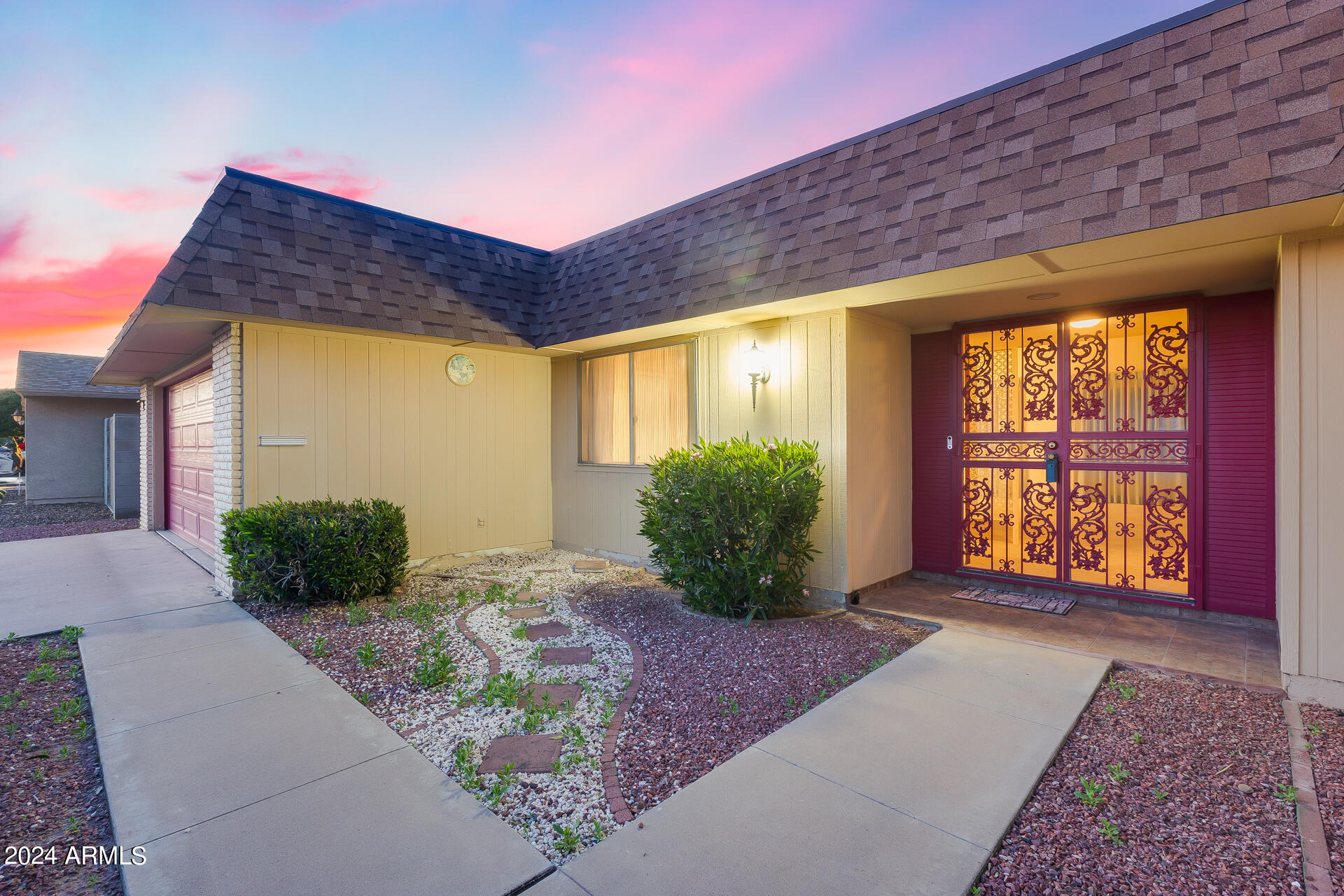 10314 W SUTTERS GOLD Lane