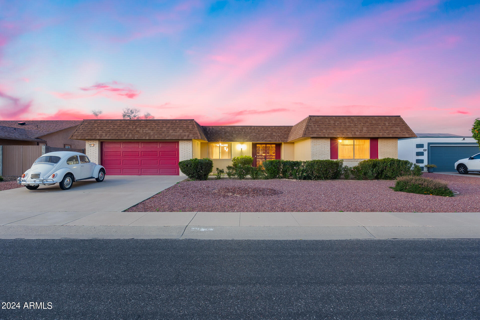 10314 W SUTTERS GOLD Lane