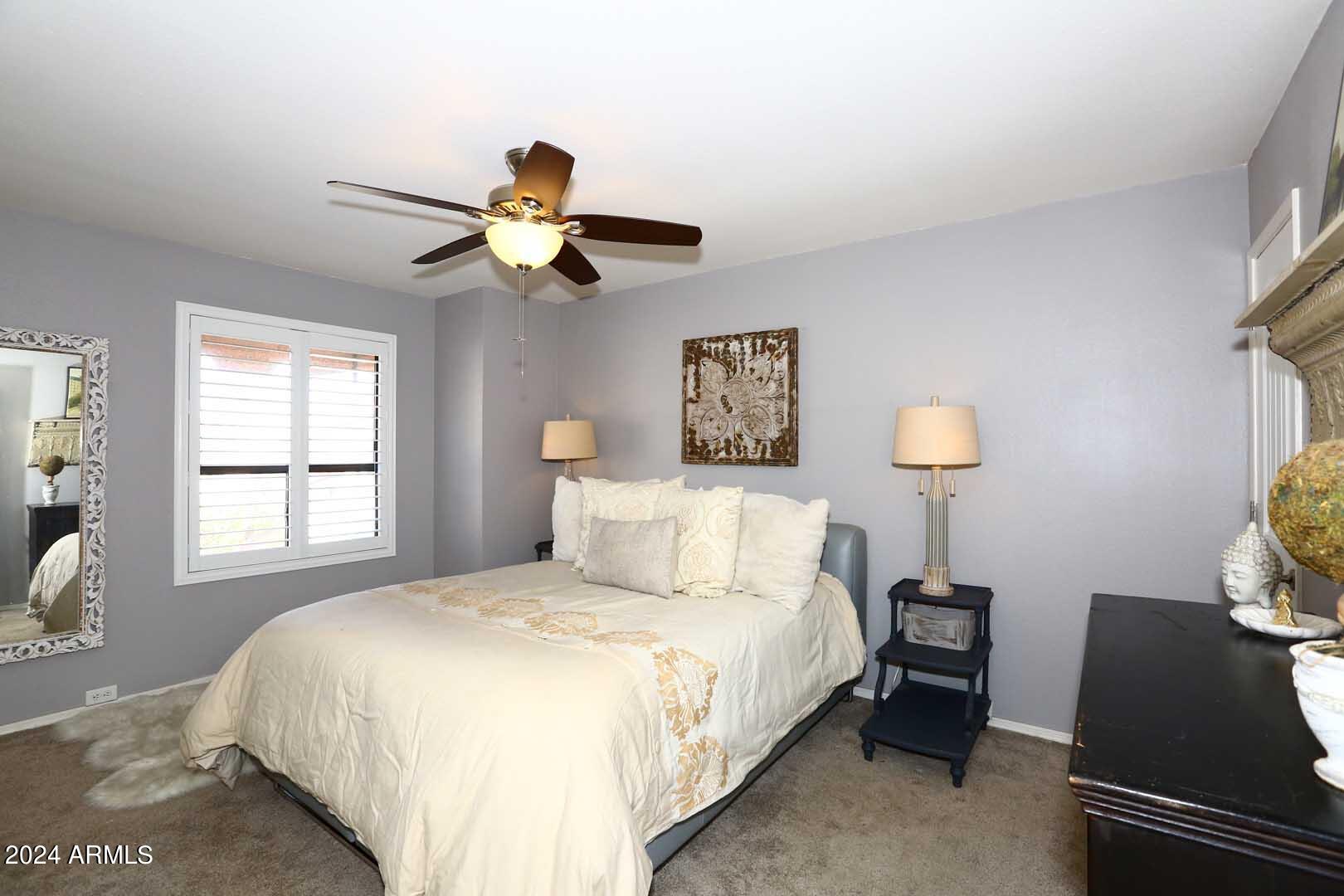 1823 E HAYWARD Avenue, 3