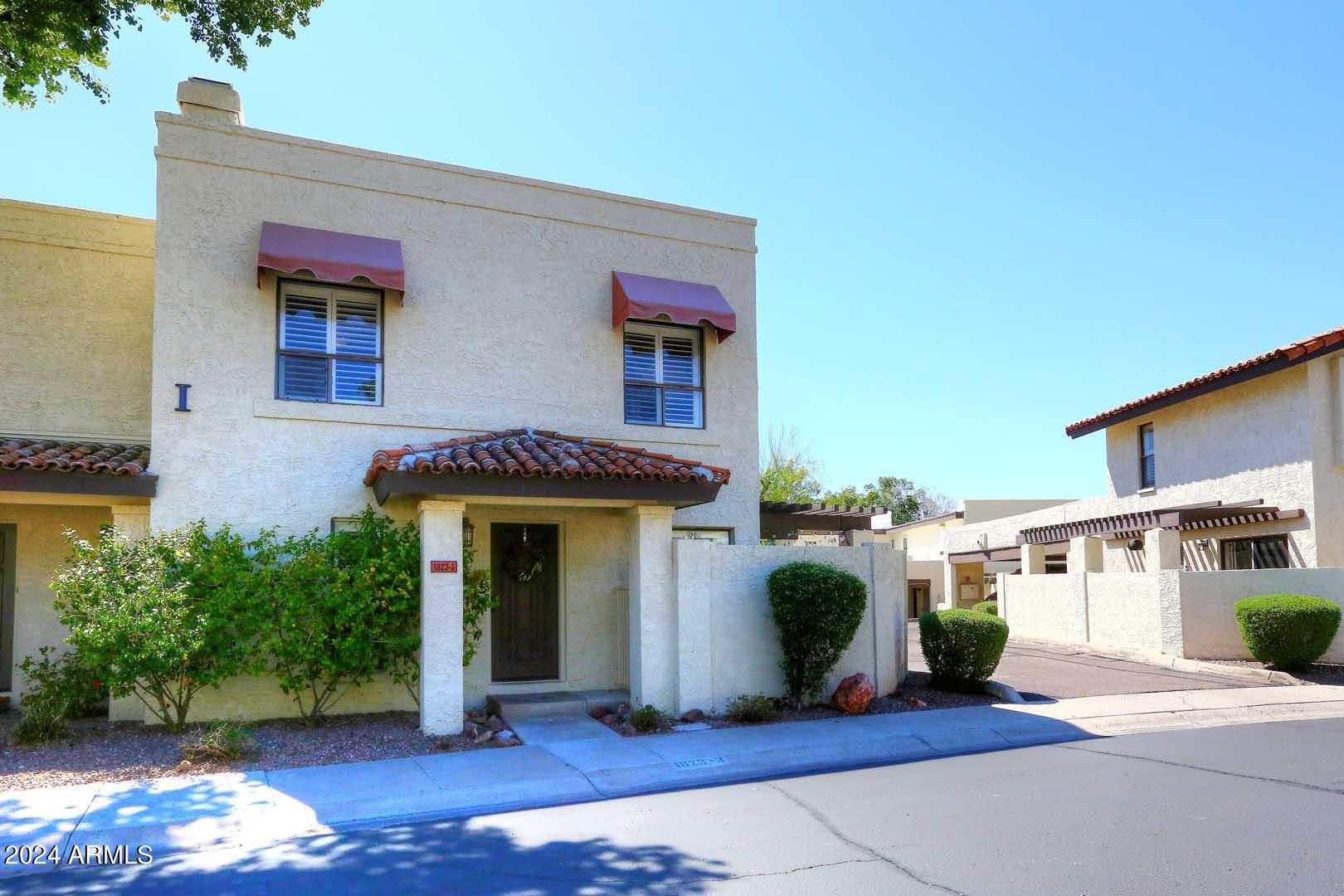 1823 E HAYWARD Avenue, 3