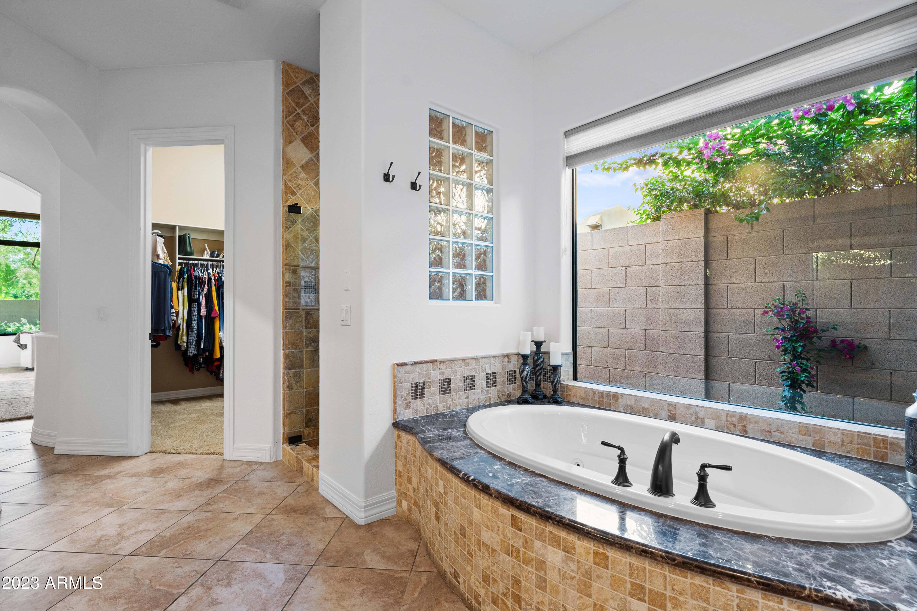 10034 E RIDGERUNNER Drive