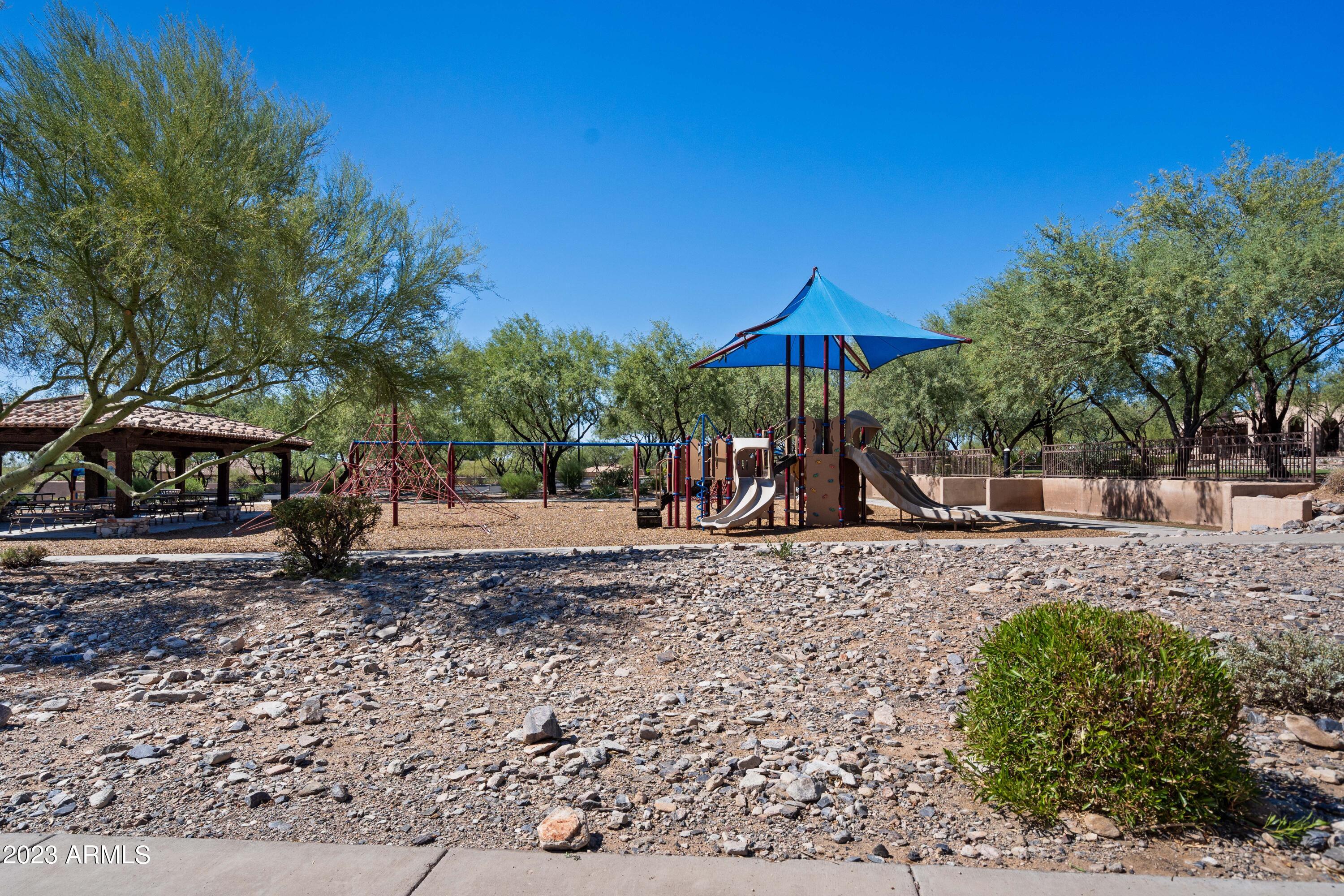 10034 E RIDGERUNNER Drive