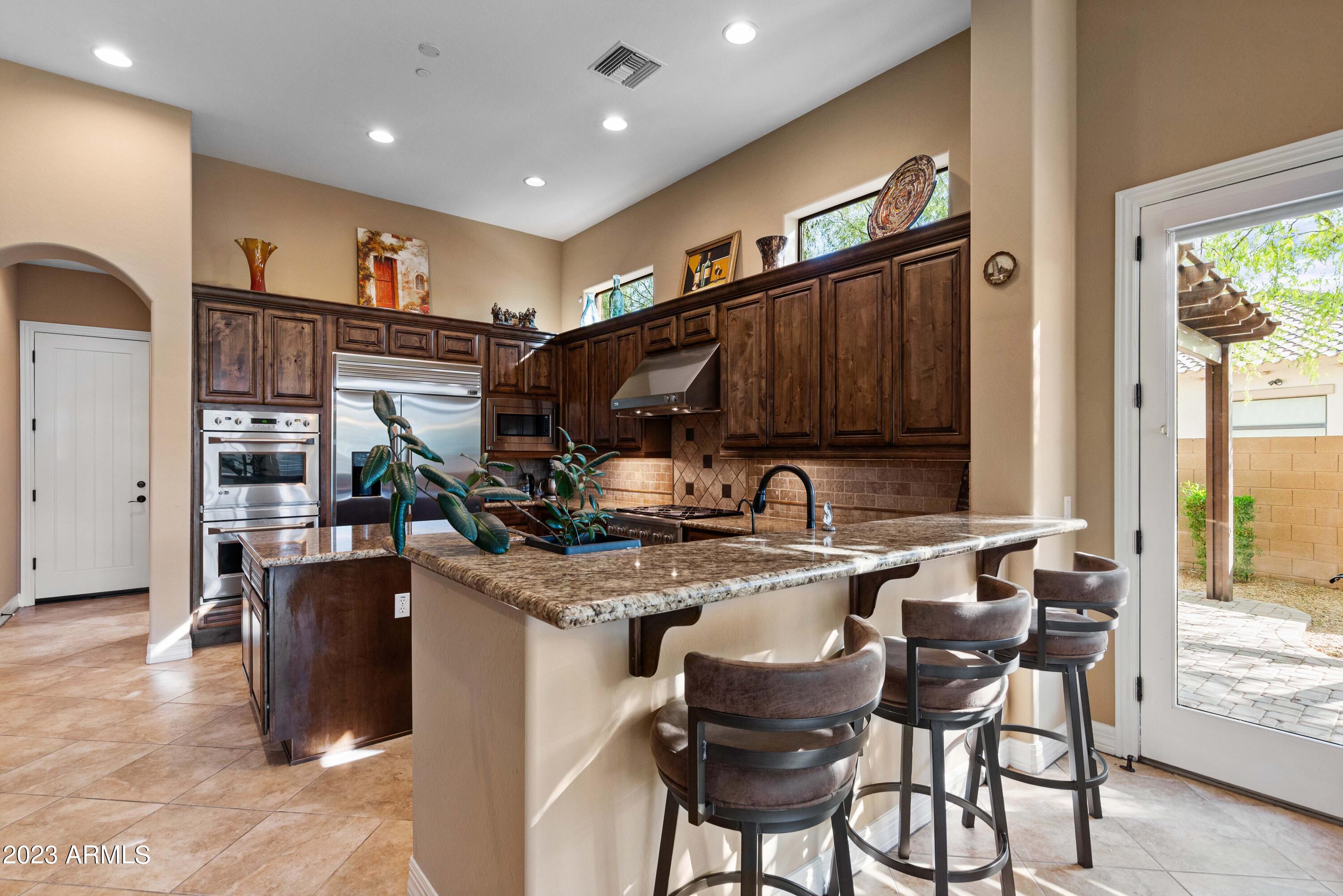 10034 E RIDGERUNNER Drive