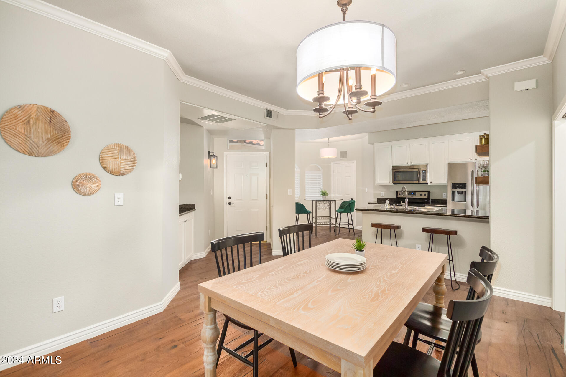 8653 E ROYAL PALM Road, 1018