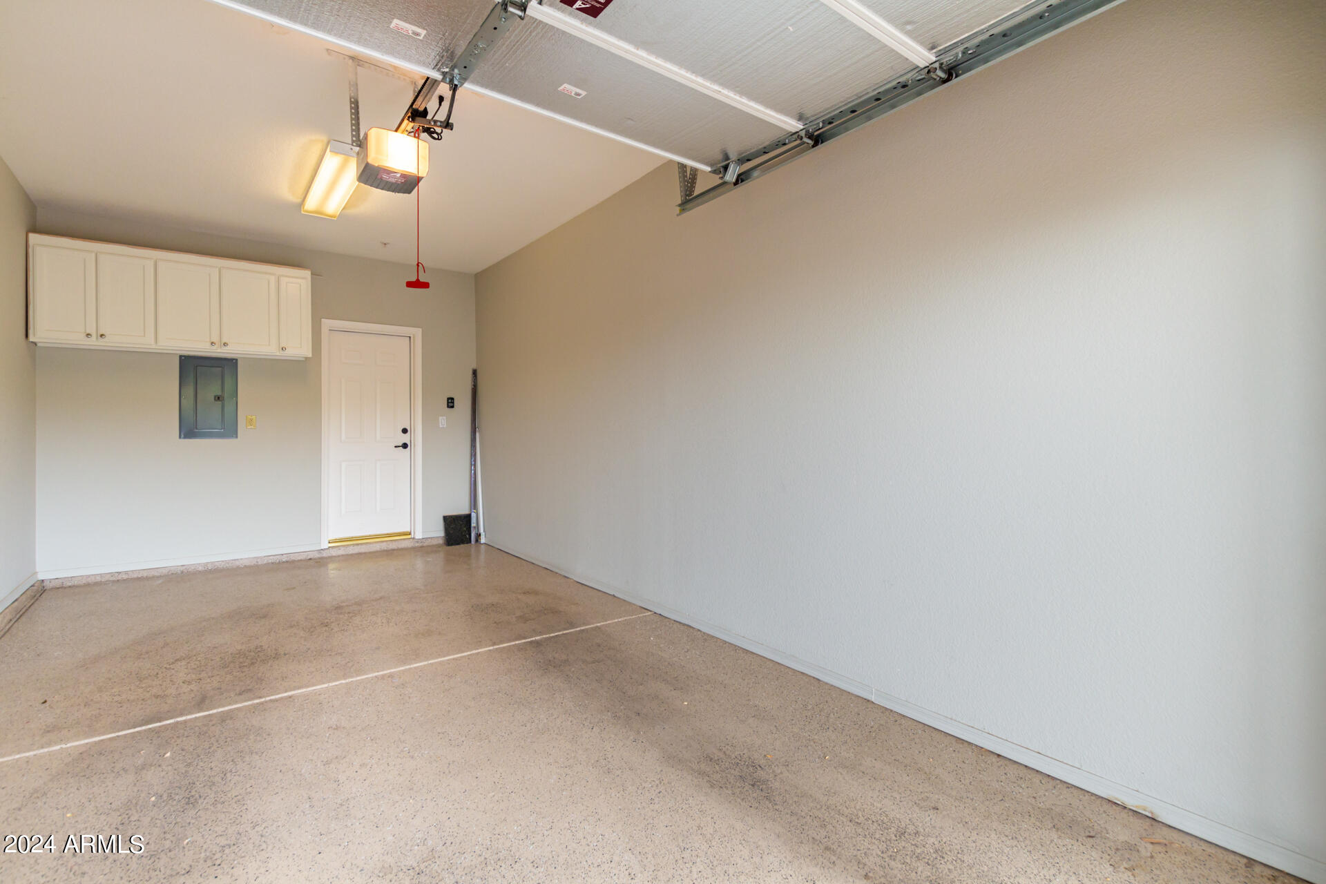 8653 E ROYAL PALM Road, 1018