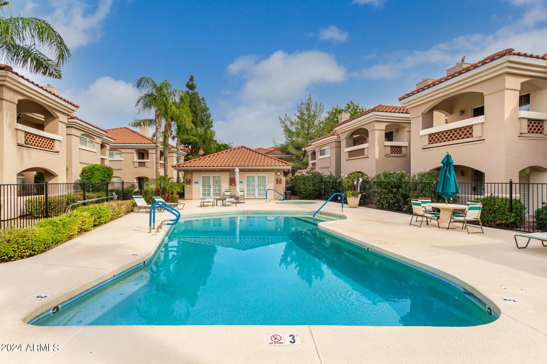 8653 E ROYAL PALM Road, 1018