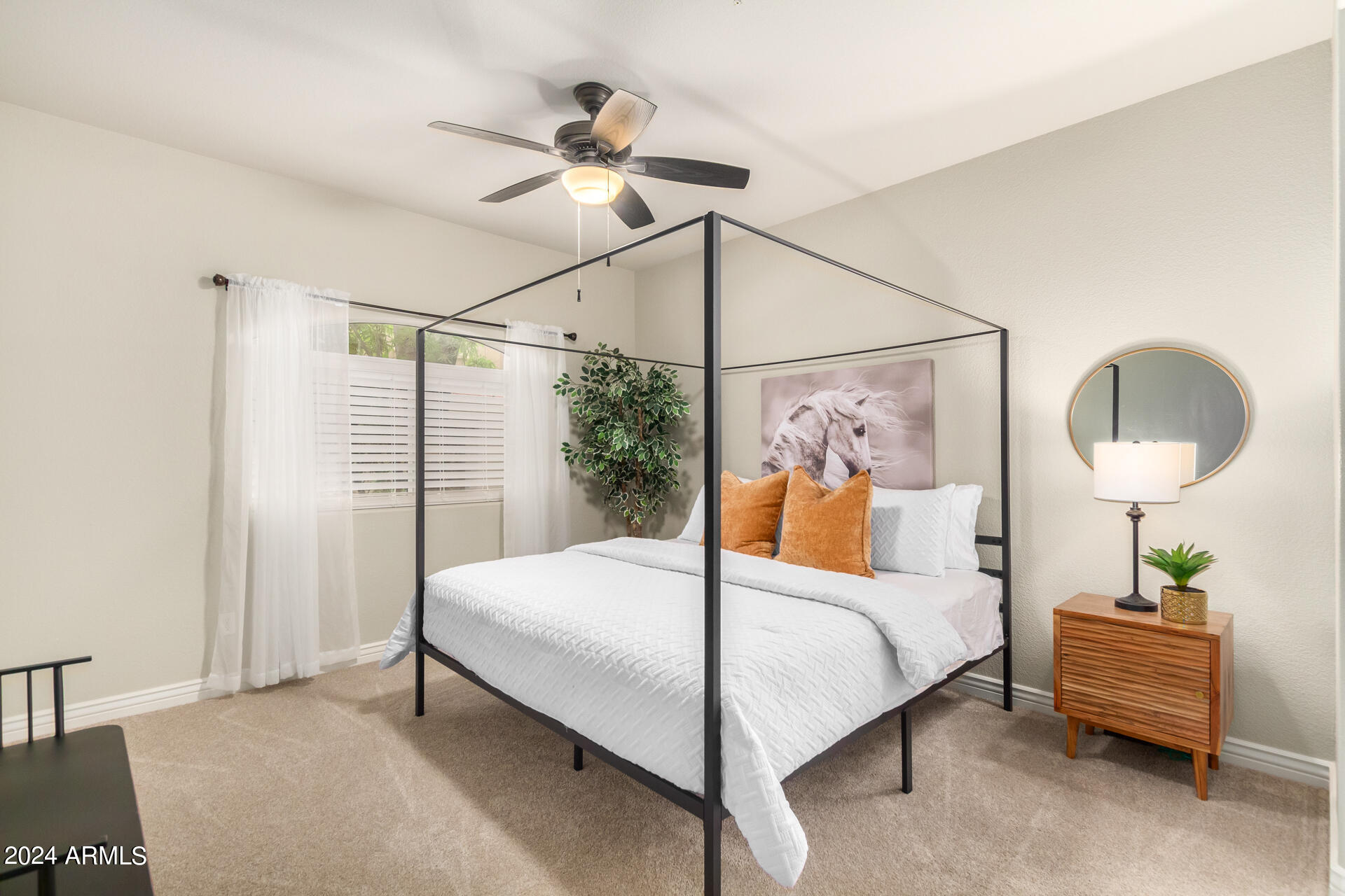 8653 E ROYAL PALM Road, 1018