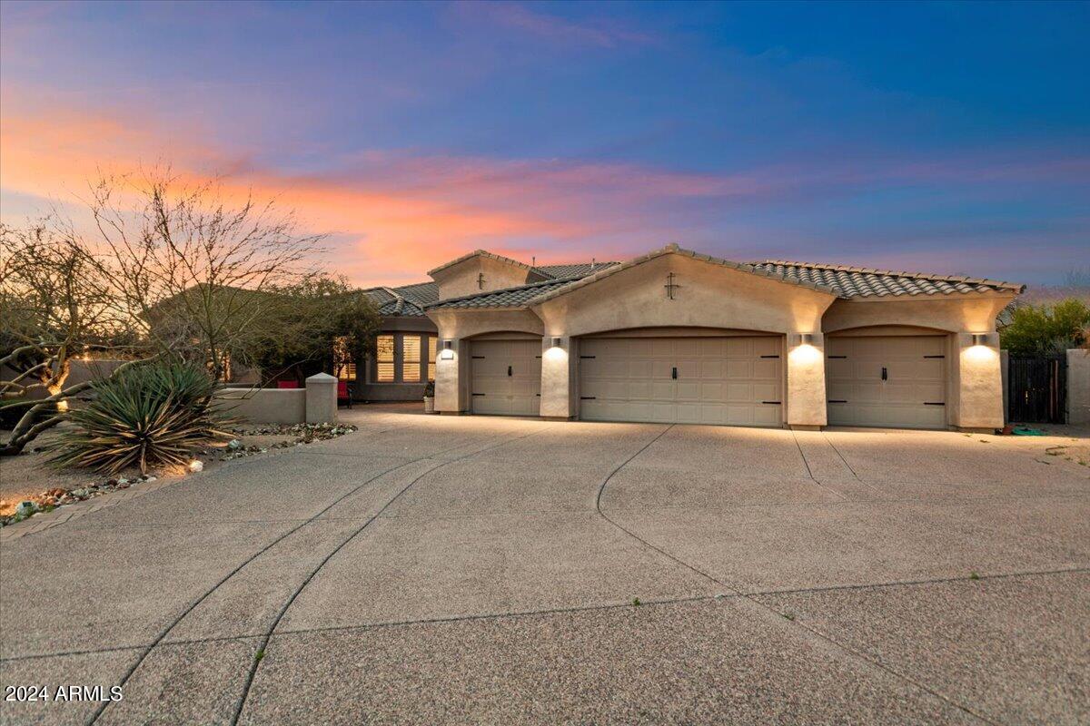 7032 E BALANCING ROCK Road