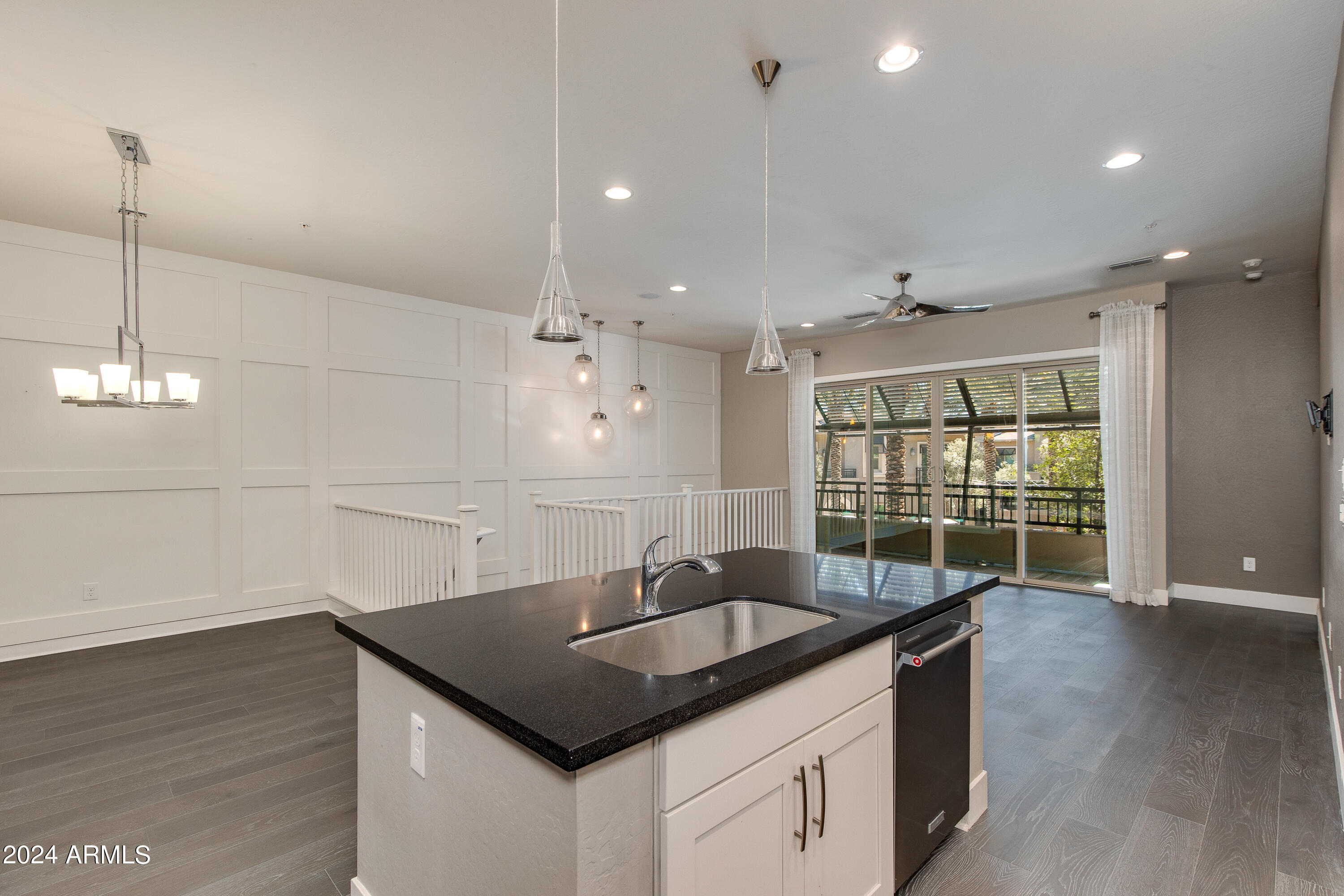 6565 E THOMAS Road, 1044