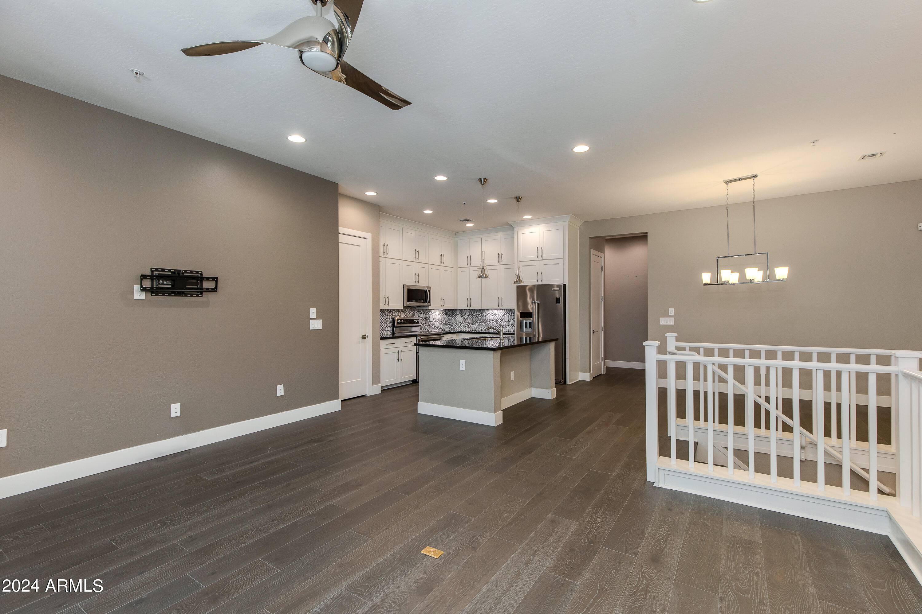 6565 E THOMAS Road, 1044