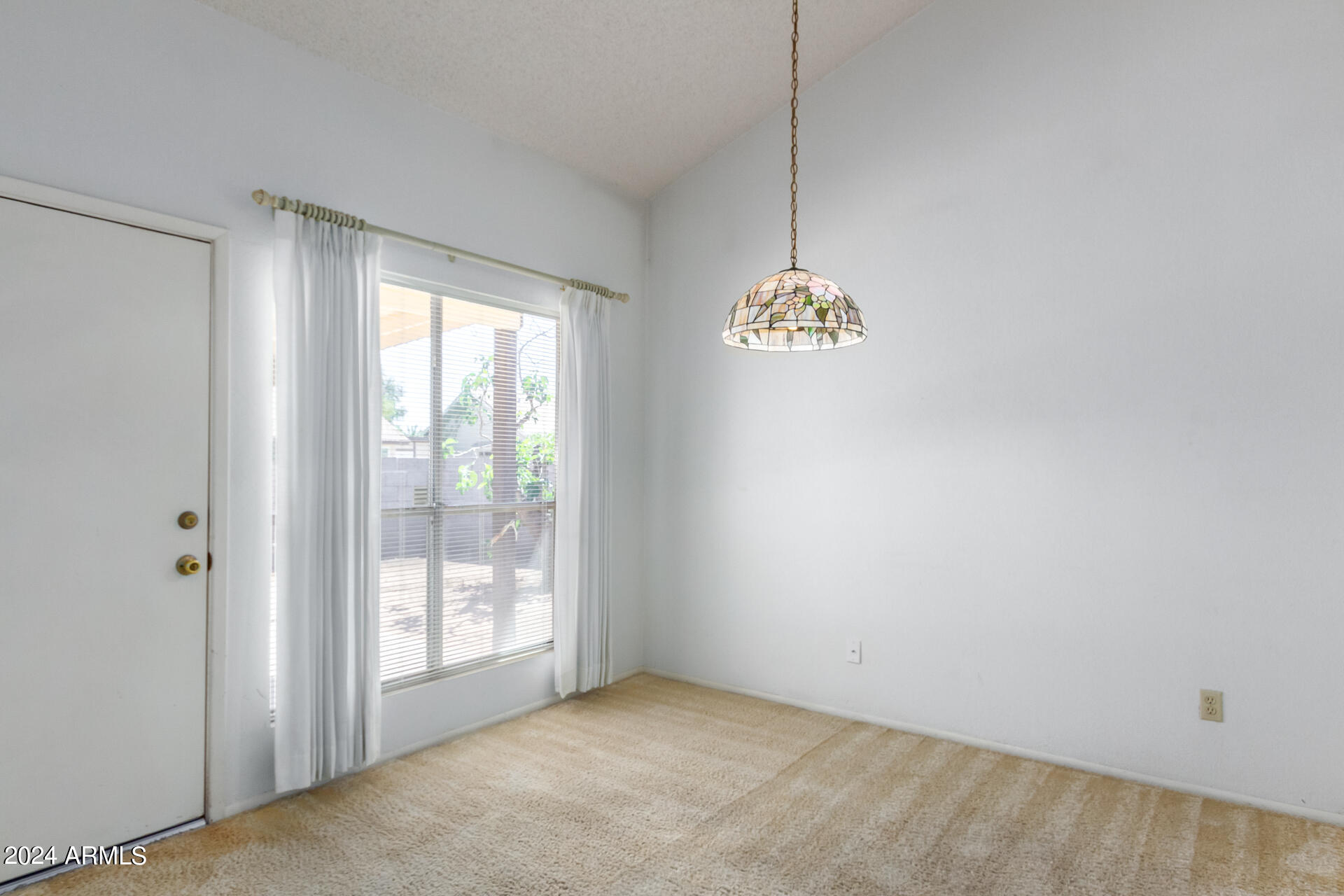 1405 W MARLBORO Drive