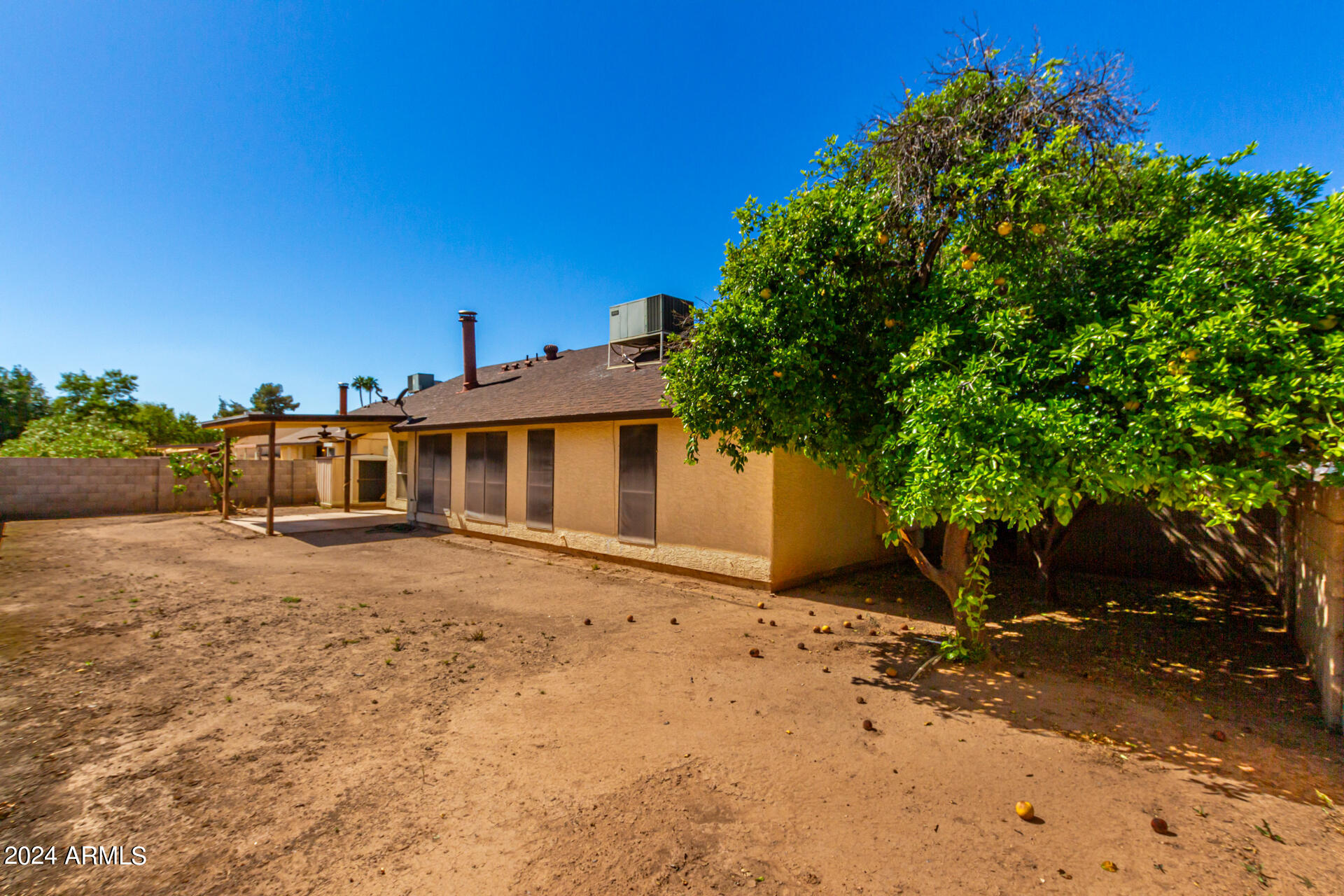 1405 W MARLBORO Drive