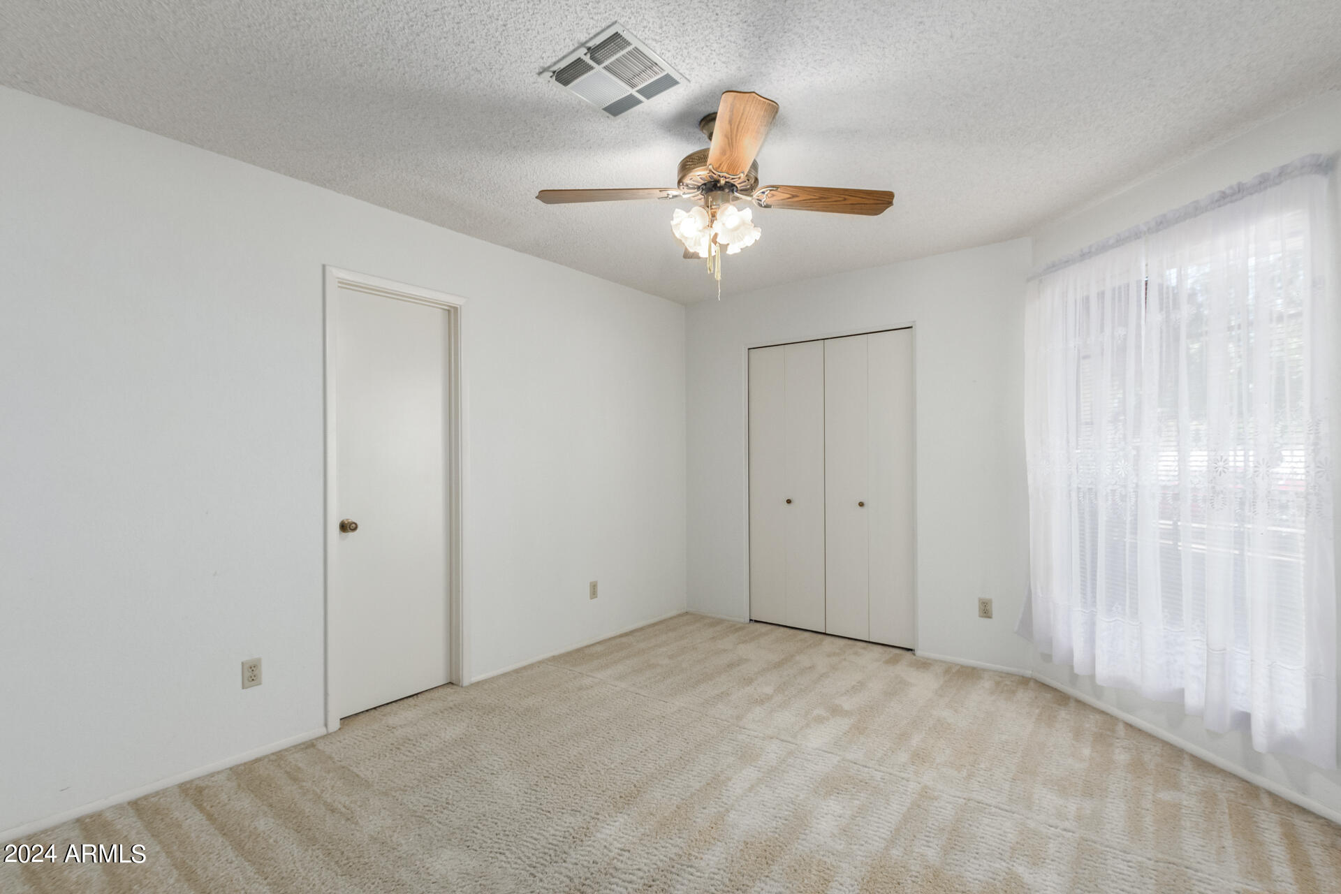 1405 W MARLBORO Drive