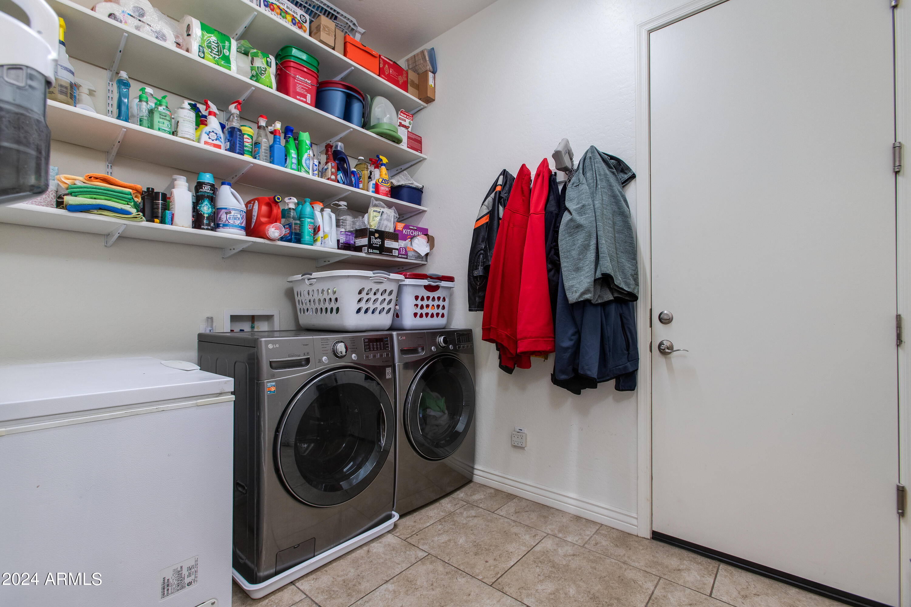 13087 W Whisper Rock Trail