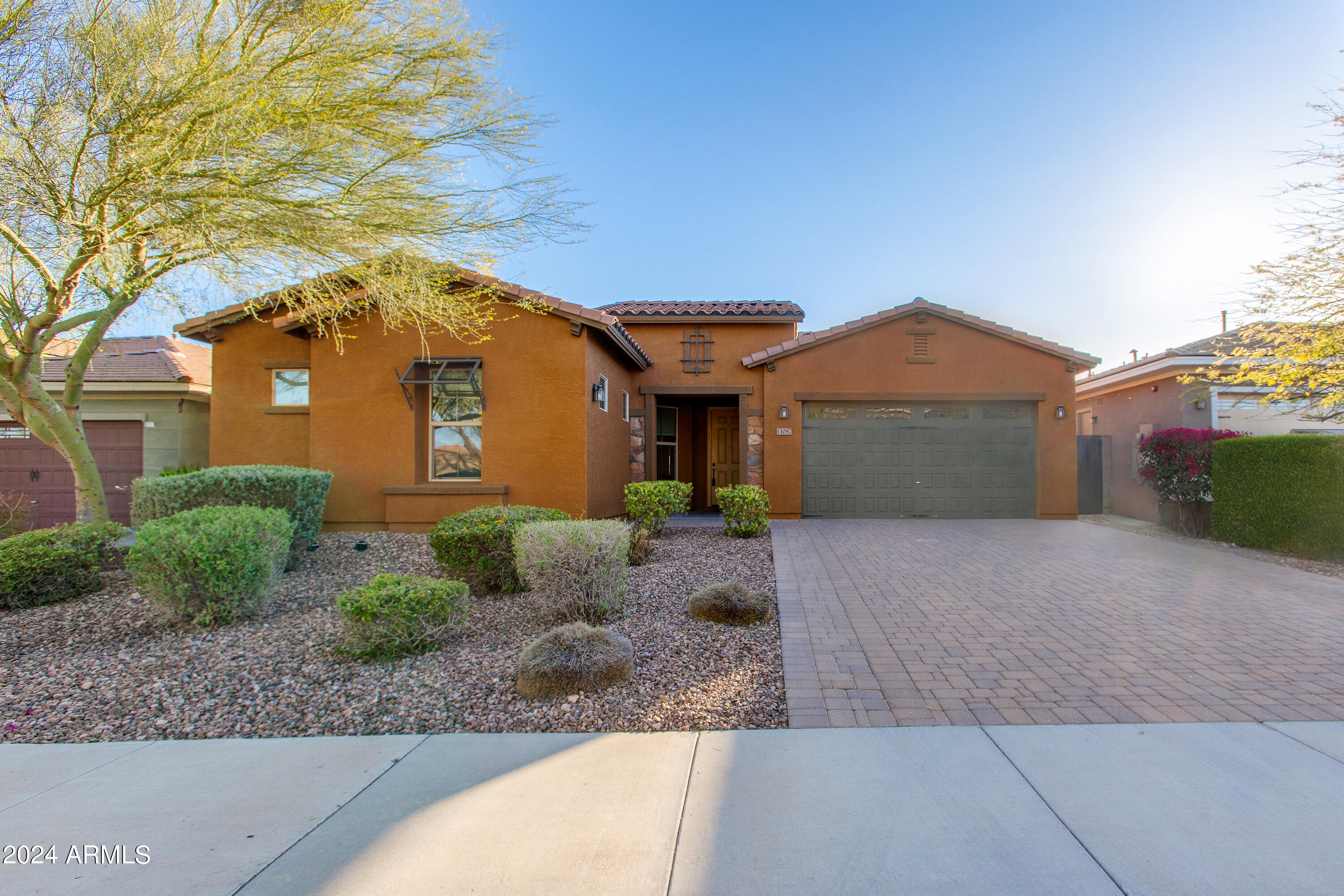 13087 W Whisper Rock Trail